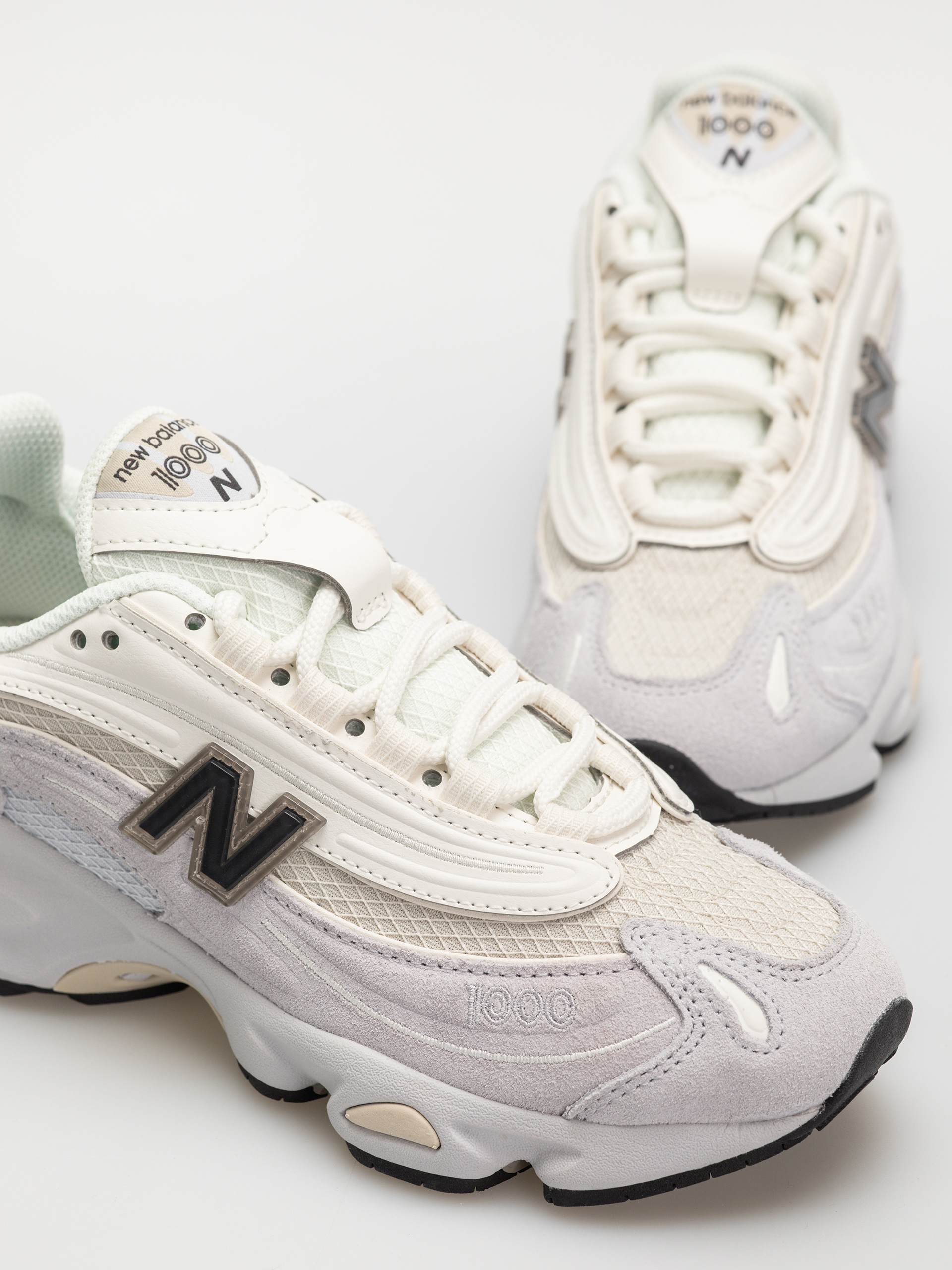 New Balance 1000 Shoes (pearl grey)