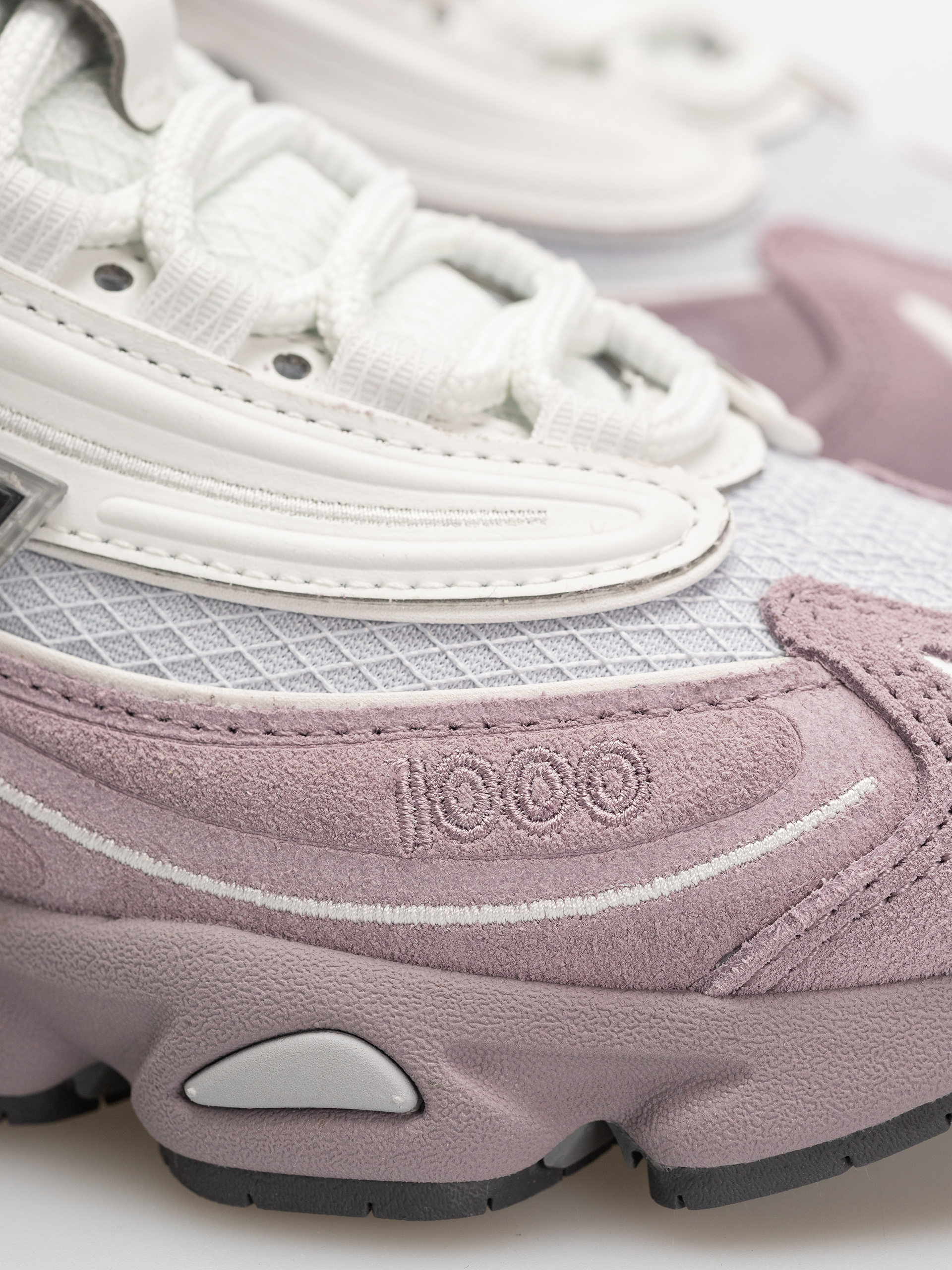 New Balance 1000 Schuhe (ice wine)