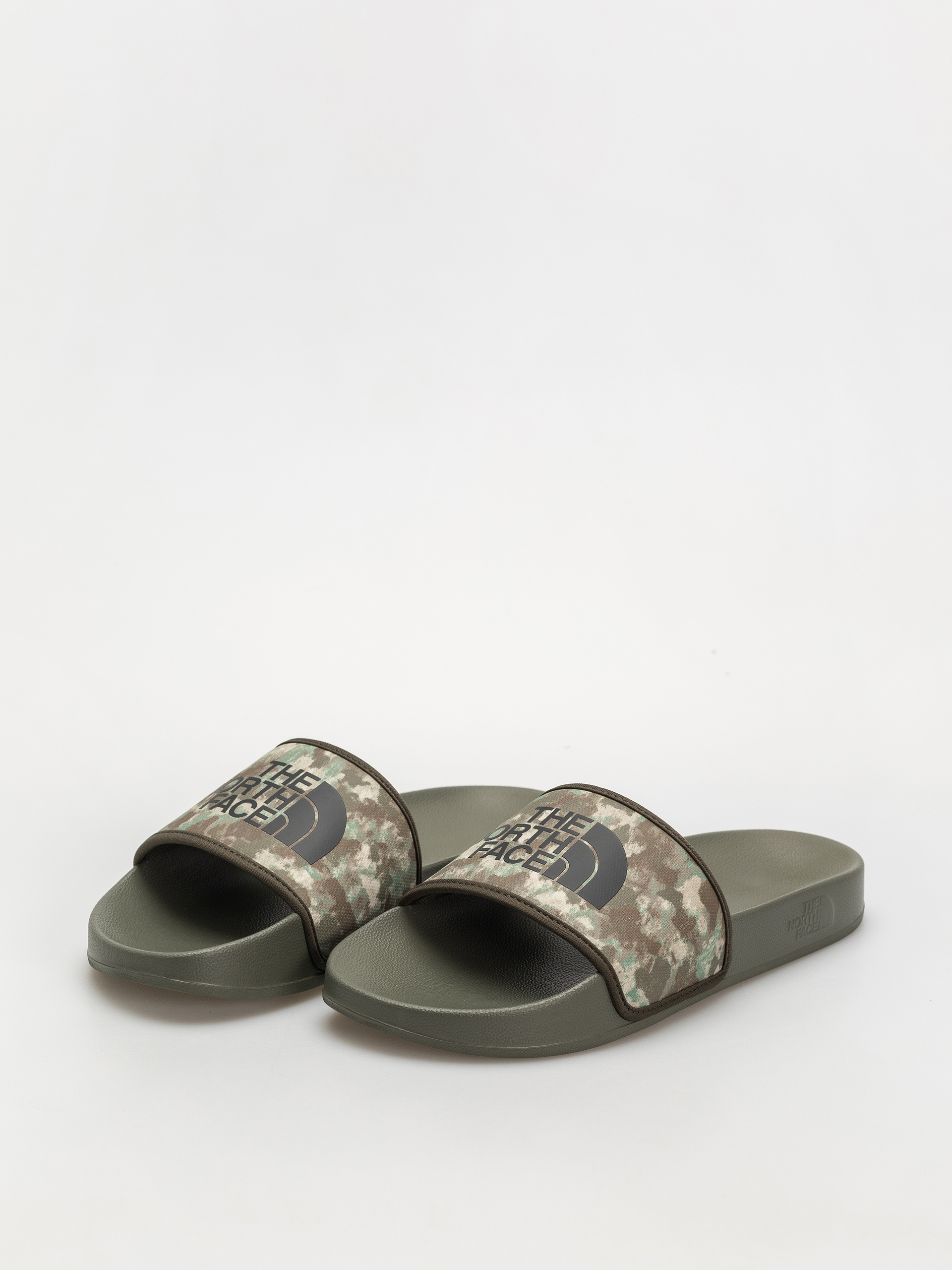 The North Face Base Camp III Flip Flops (mltryolvstpldcmprnt/tnf black)