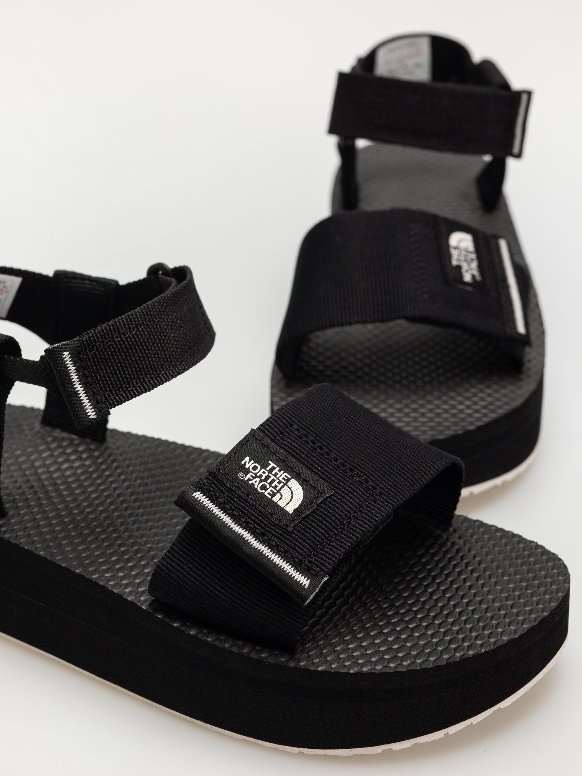 The North Face Skeena Platform Sandalen Wmn (tnf black/white dune)