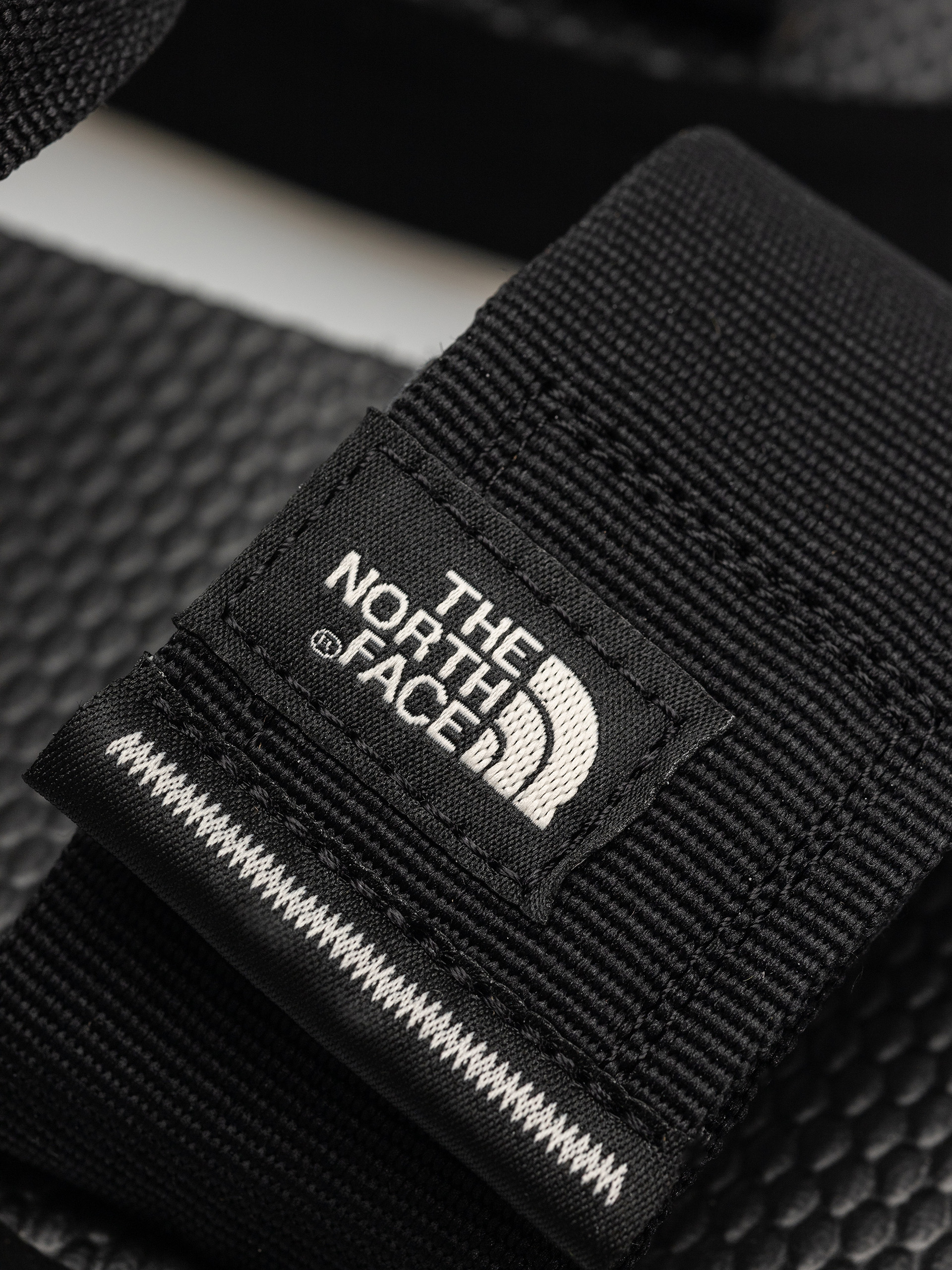 The North Face Skeena Platform Wmn Sandals (tnf black/white dune)