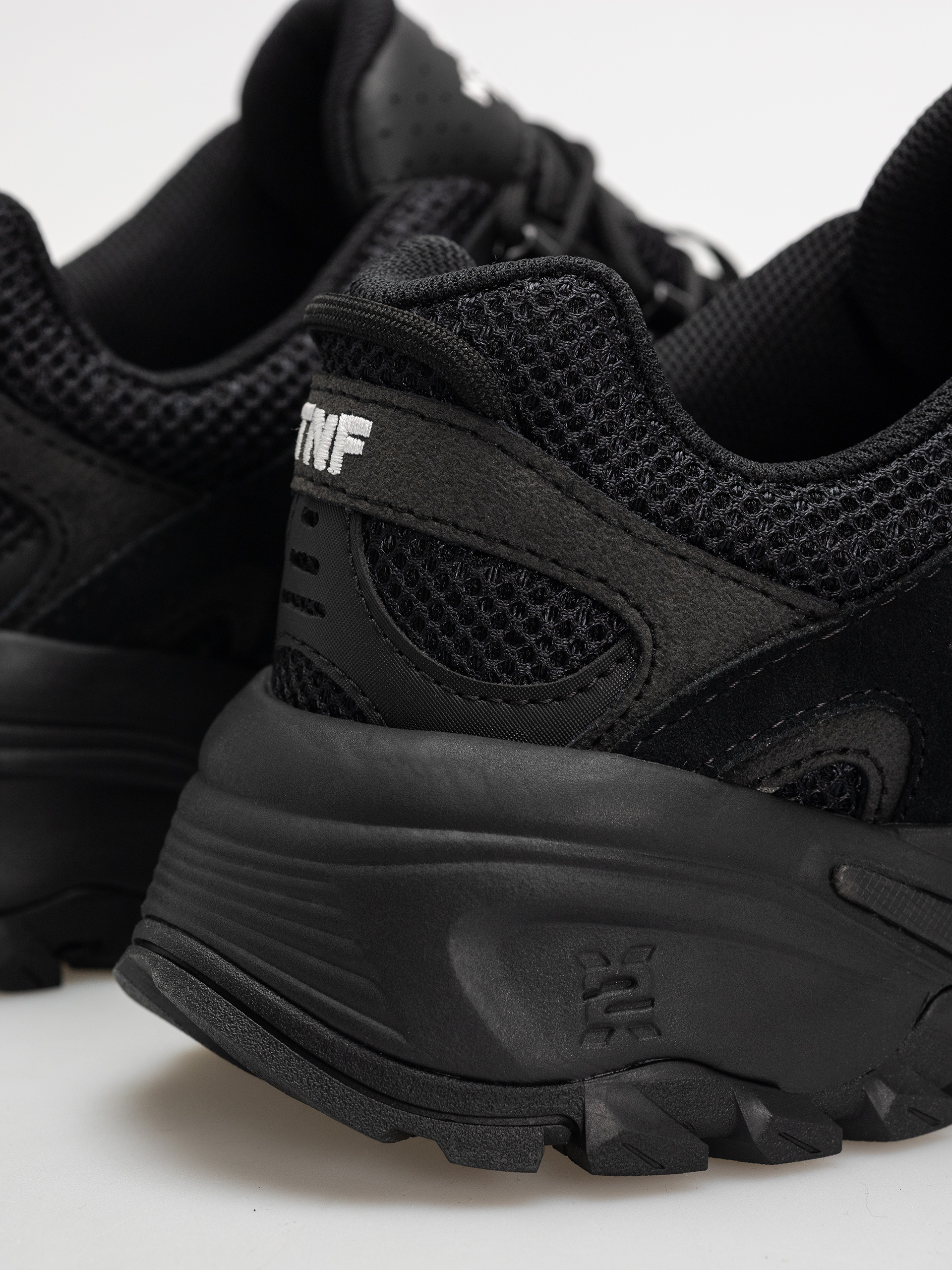 The North Face Hedgehog 06 Rvst Shoes (tnf black/tnf white)