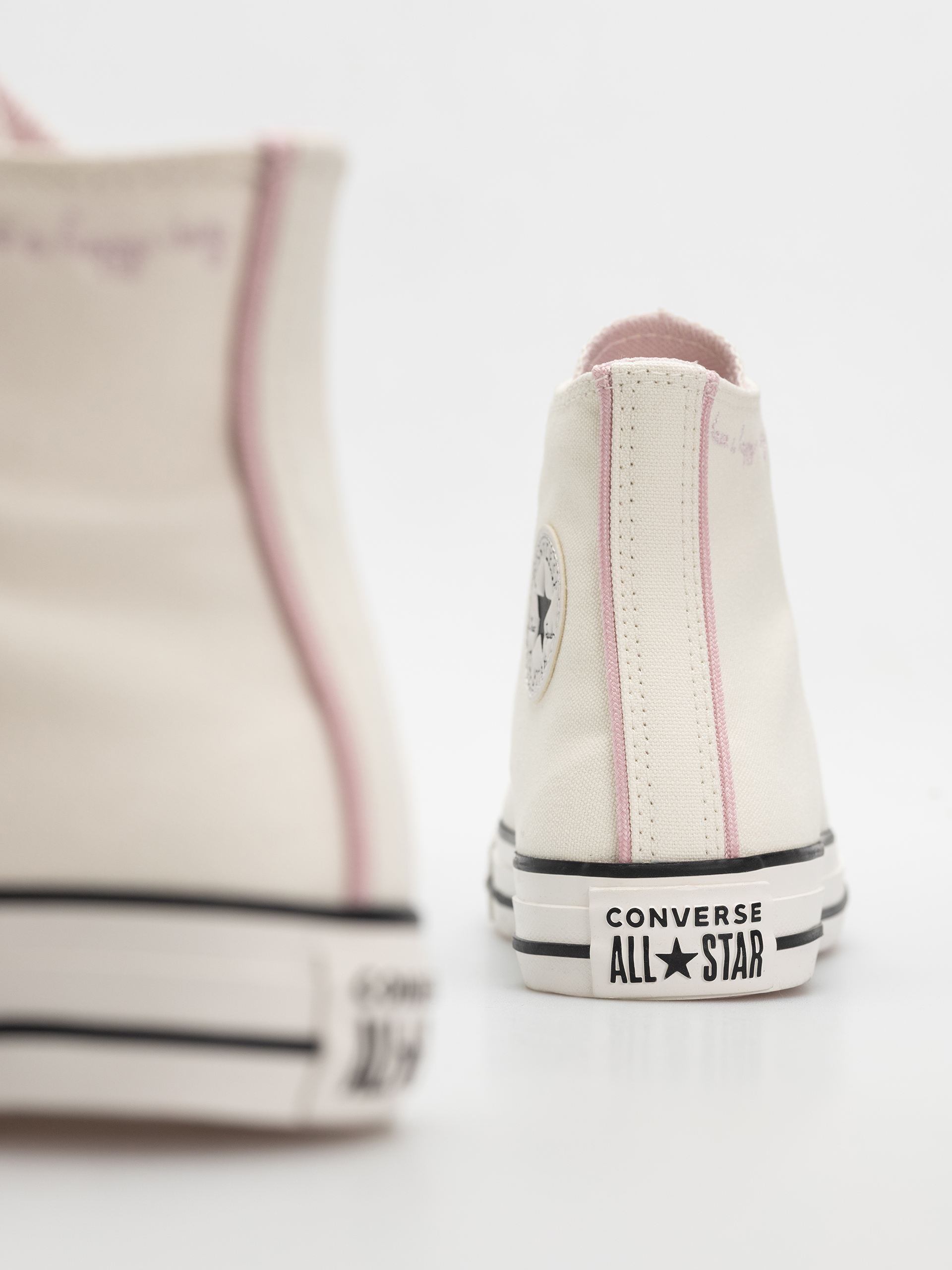 Converse Chucks Chuck Taylor All Star Hi Wmn (egret/summit pink/black)