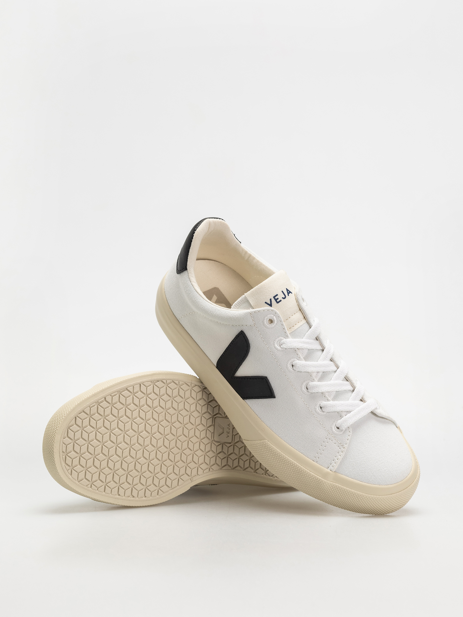 Veja Campo Canvas Wmn Schuhe (white black)