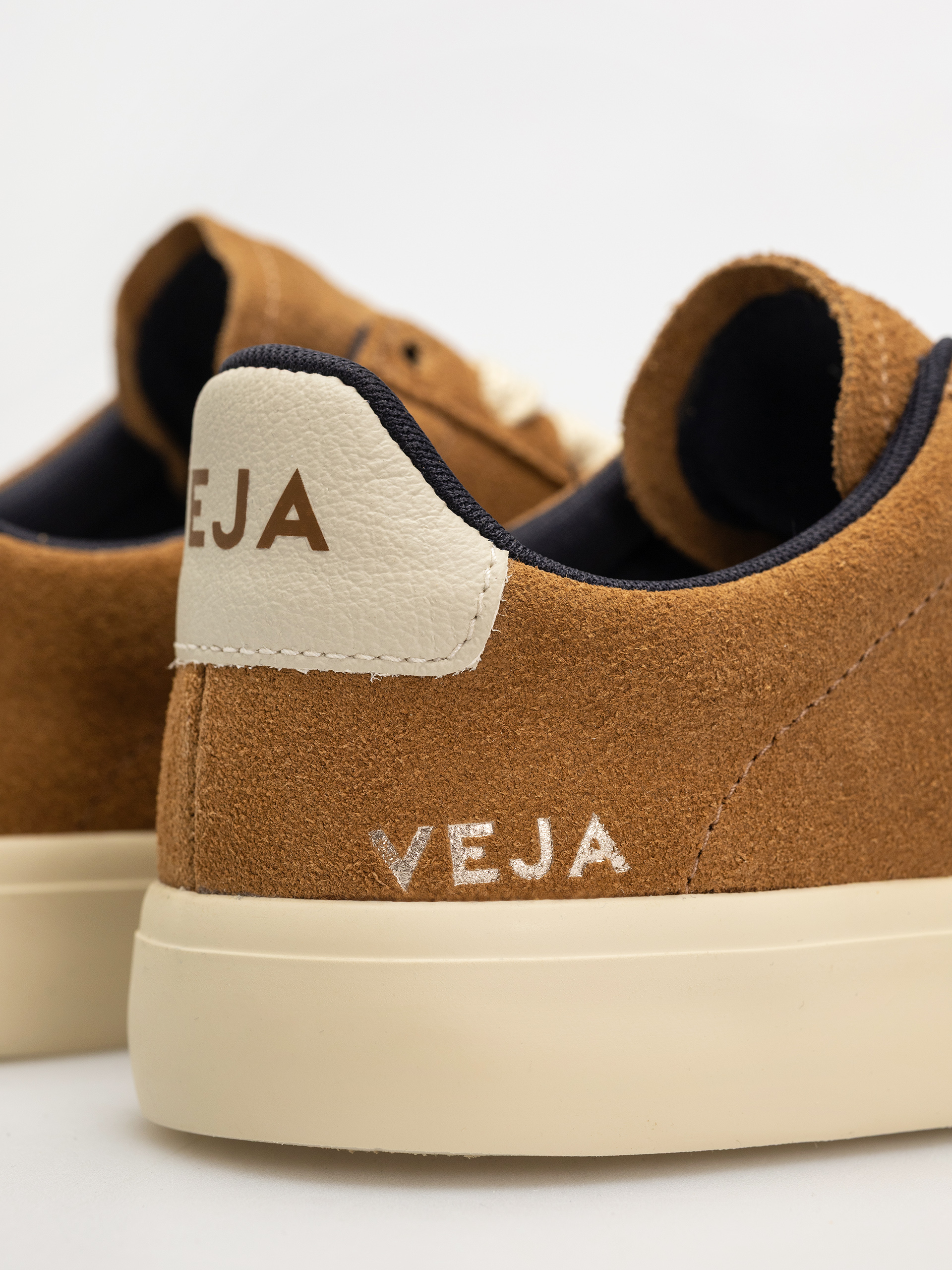 Veja Campo Bold Wmn Shoes (camel pierre)