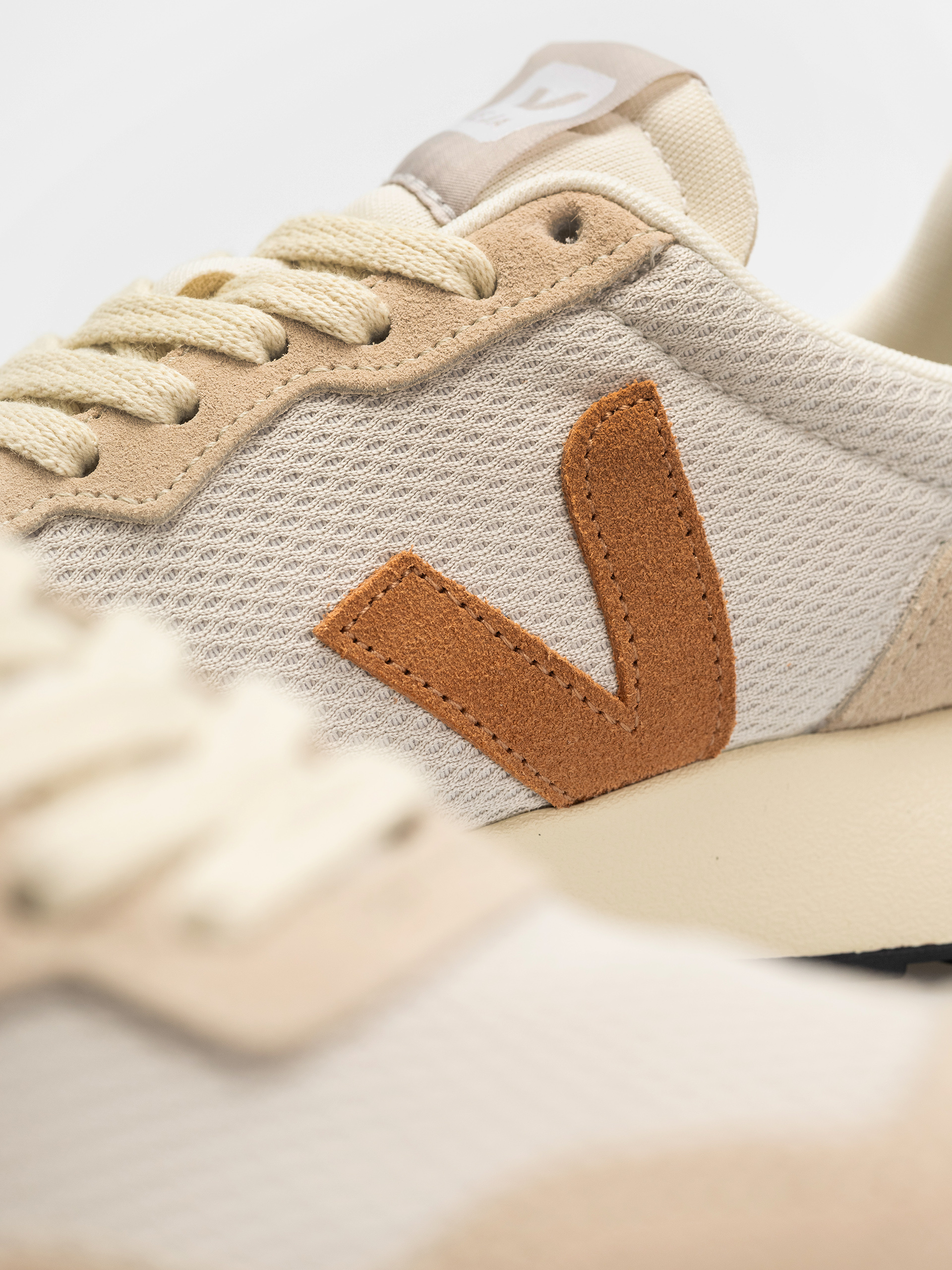 Veja Paulistana Schuhe Wmn (natural umber)
