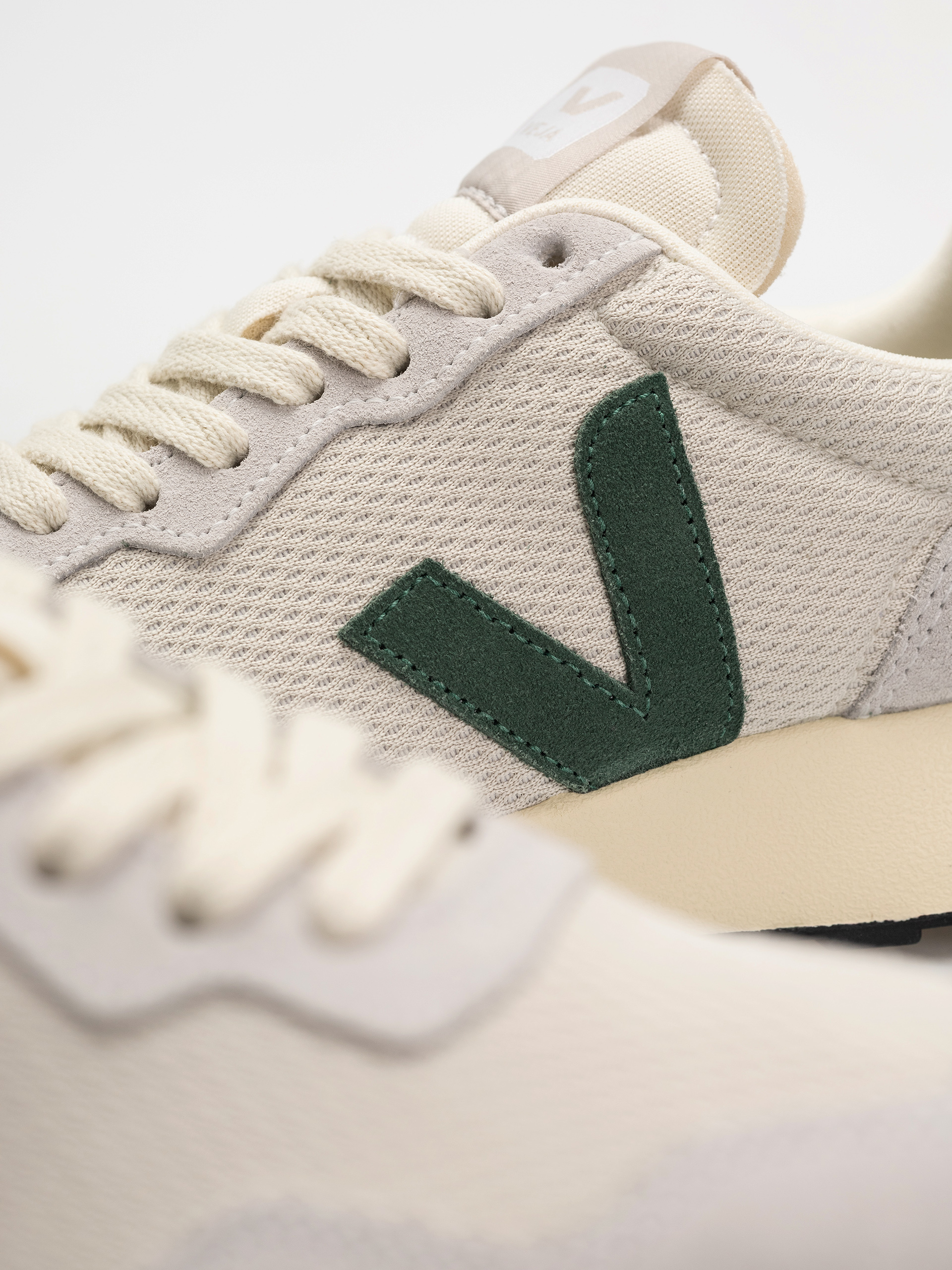 Veja Paulistana Wmn Shoes (natural cyprus)