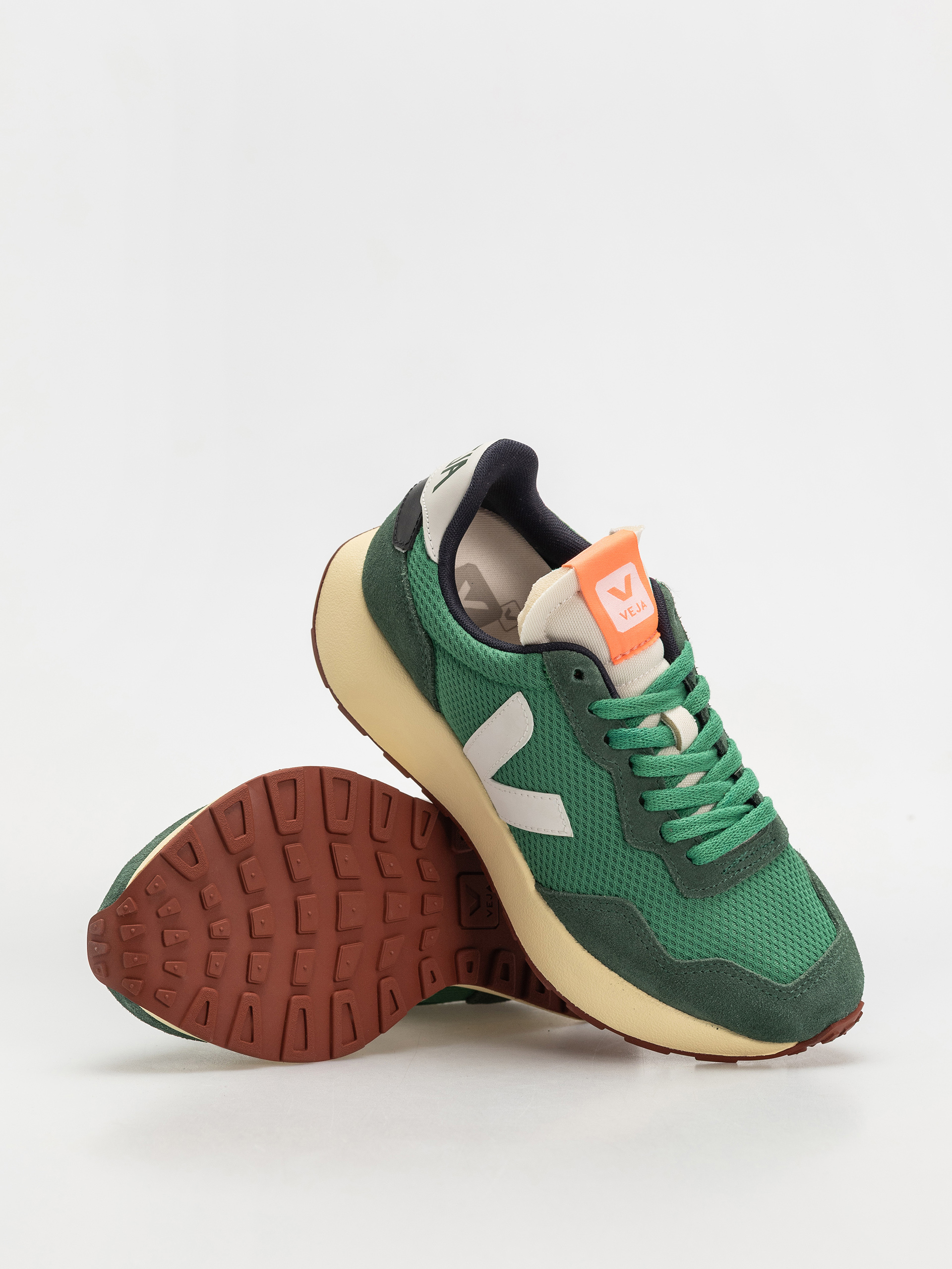 Veja Paulistana Shoes Wmn (emeraude white)