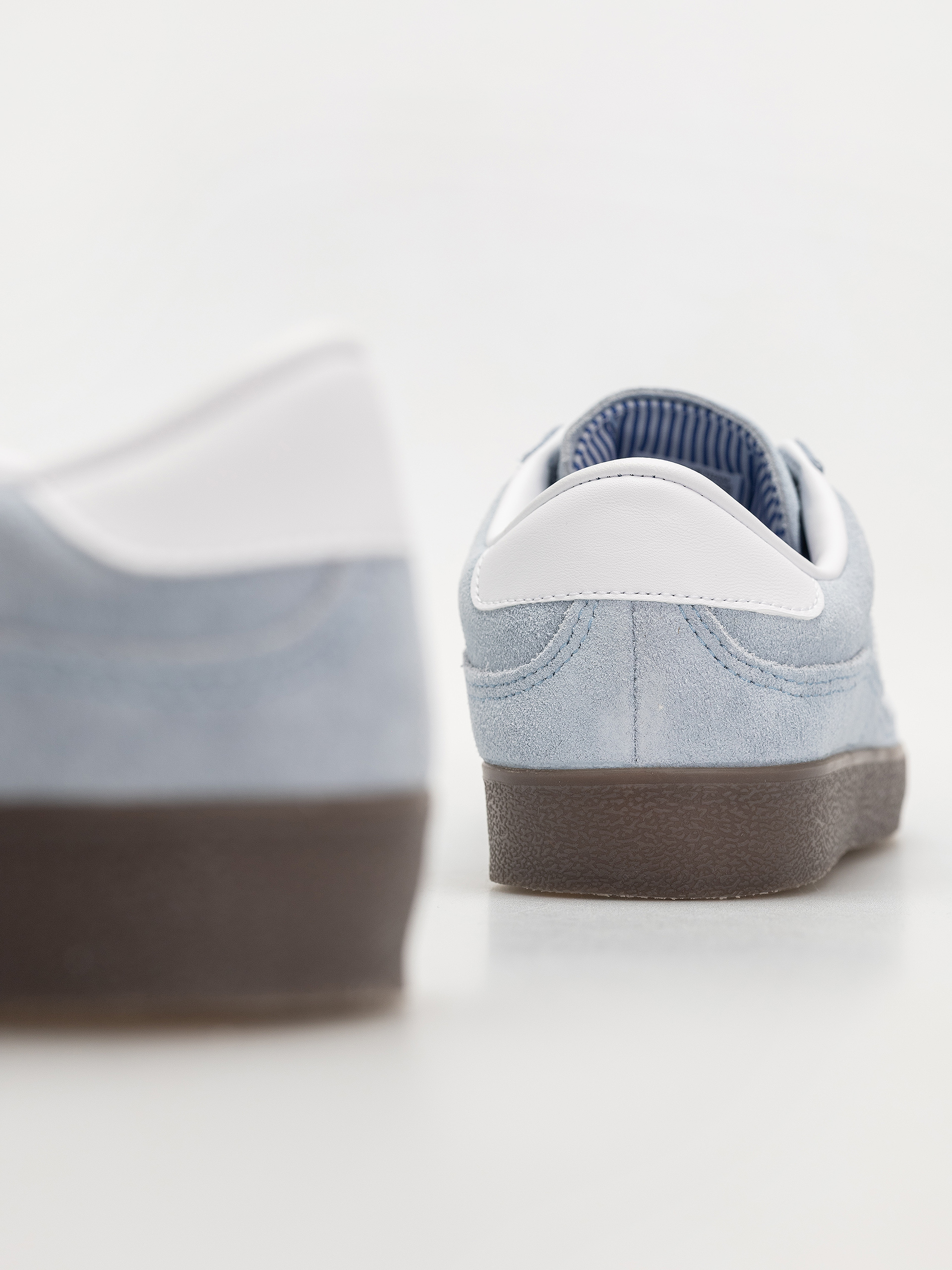 adidas Shoes Puig Indoor - blue (clesky/ftwwht/gum5)