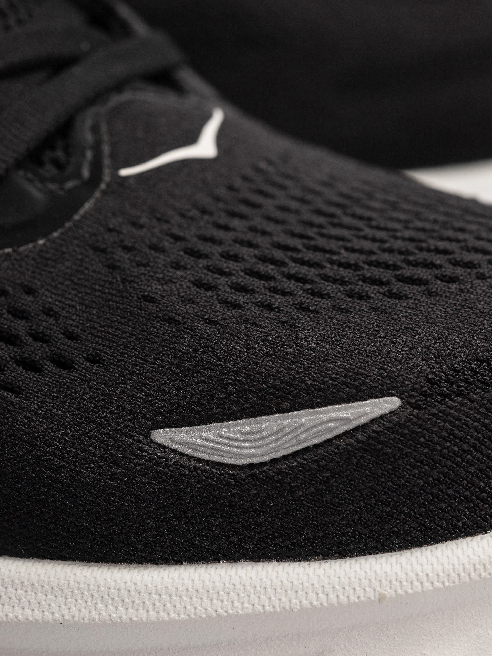 Hoka Schuhe Bondi 9 (black/white)