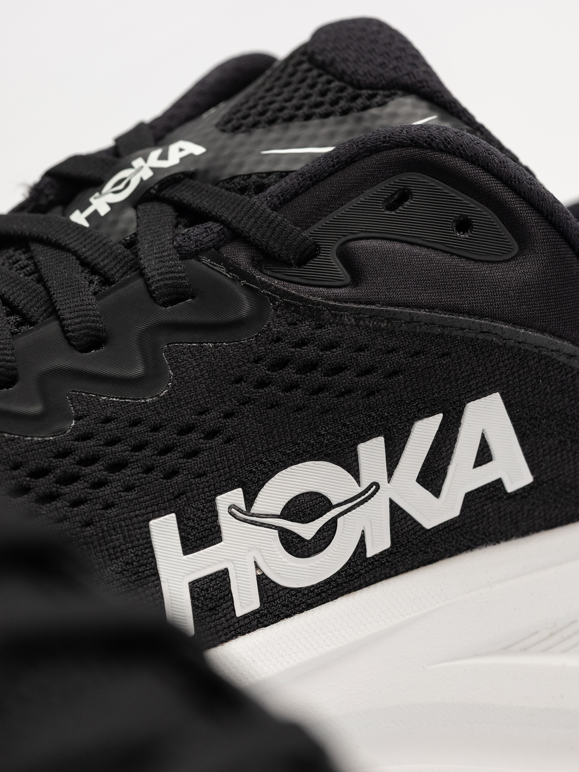 Hoka Bondi 9 Schuhe (black/white)