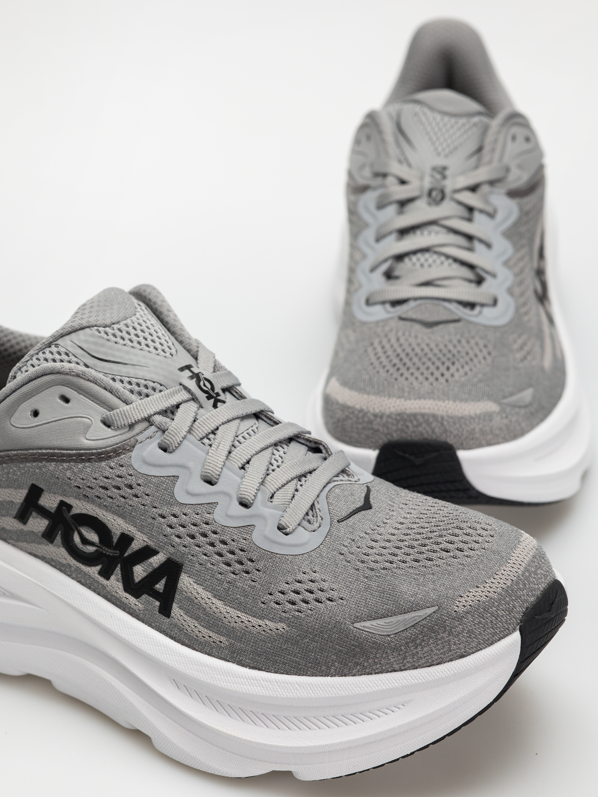 Hoka Schuhe Bondi 9 (galactic grey/stellar gray)