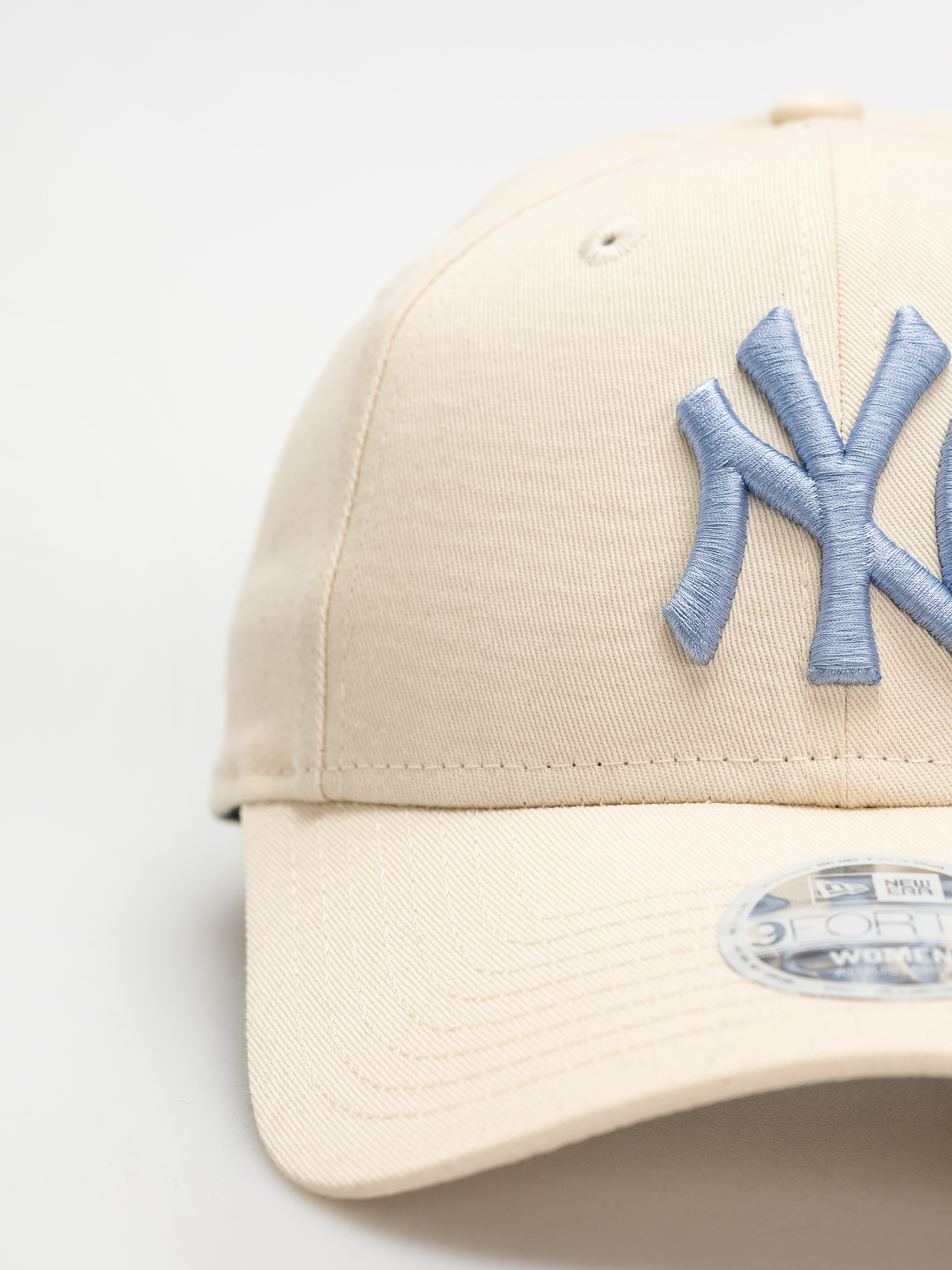 New Era Cap League Essential 9Forty New York Yankees Wmn