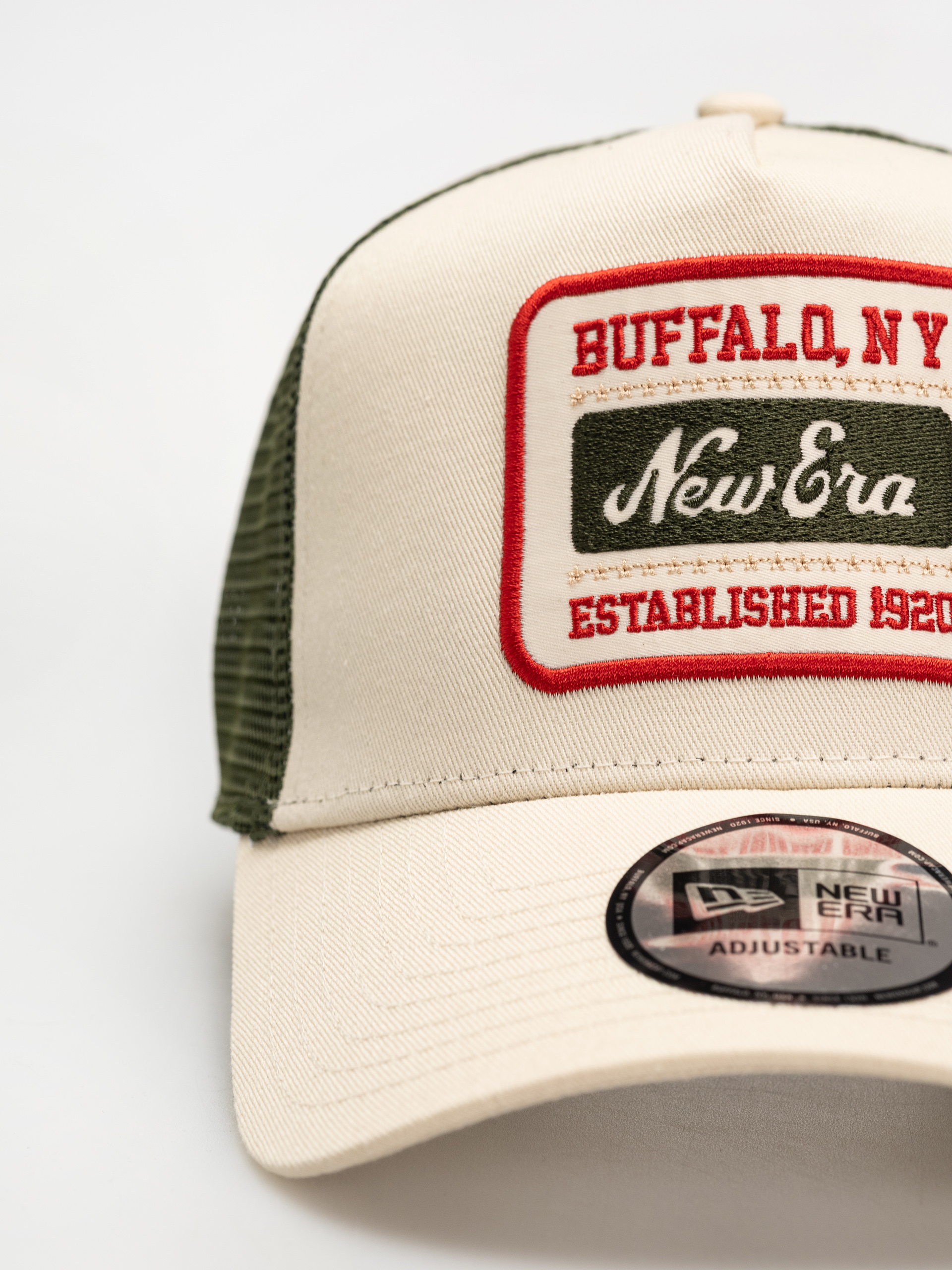 New Era Cap Patch Trucker (light beige)