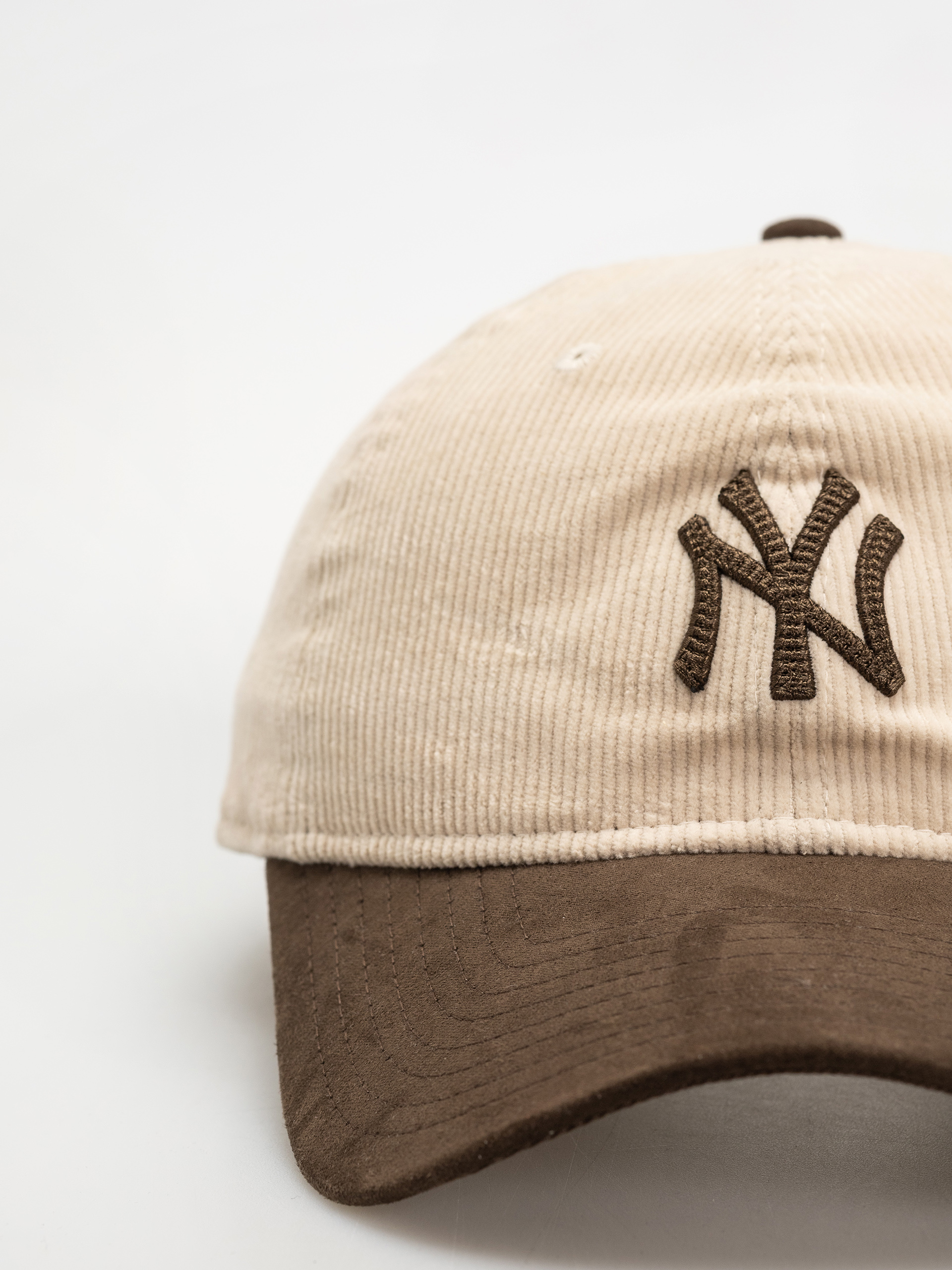 New Era Cap Premium Cord 9Twenty New York Yankees (light beige)