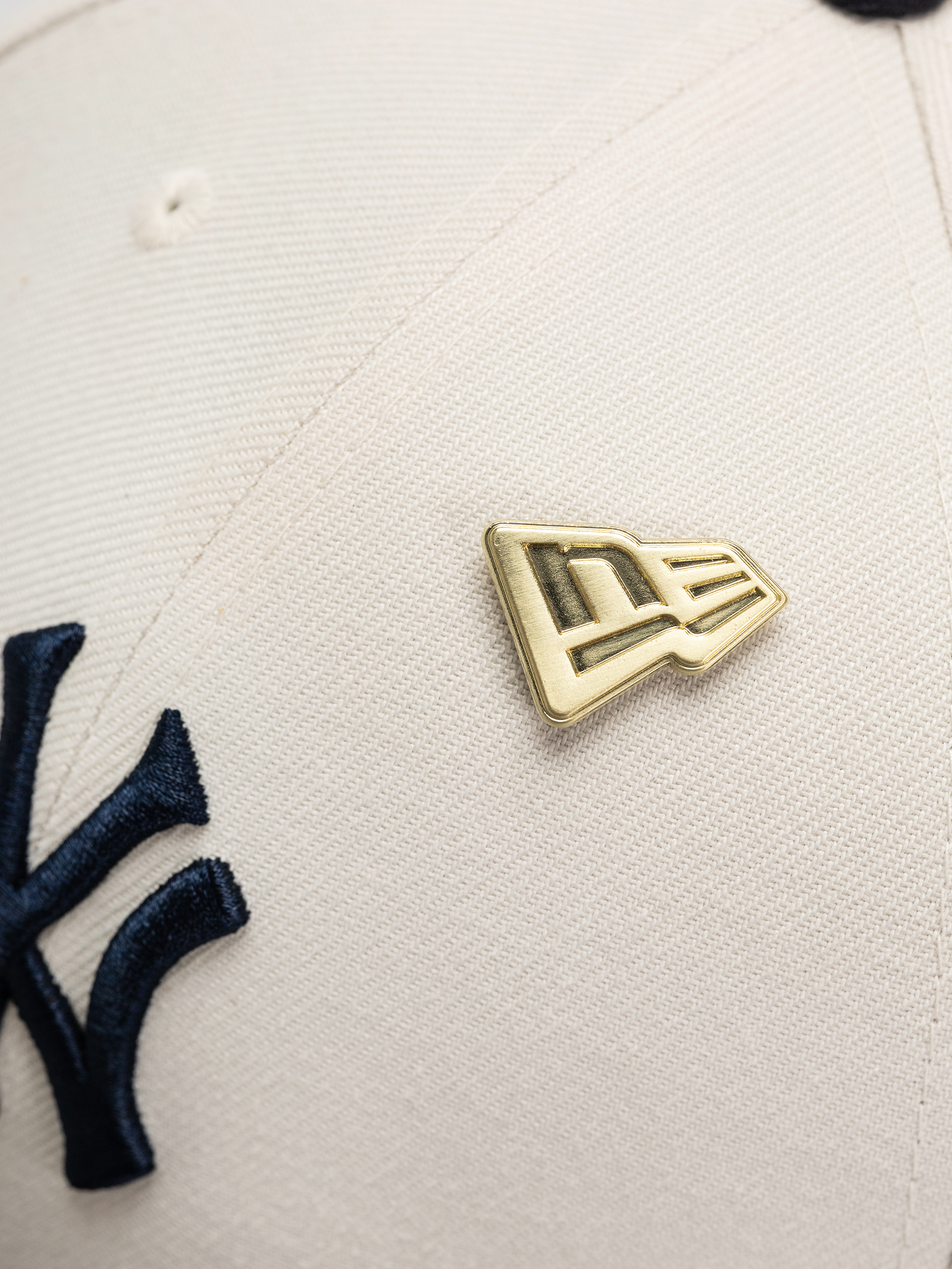 New Era Pin 59Fifty Lp New York Yankees Cap (light beige)