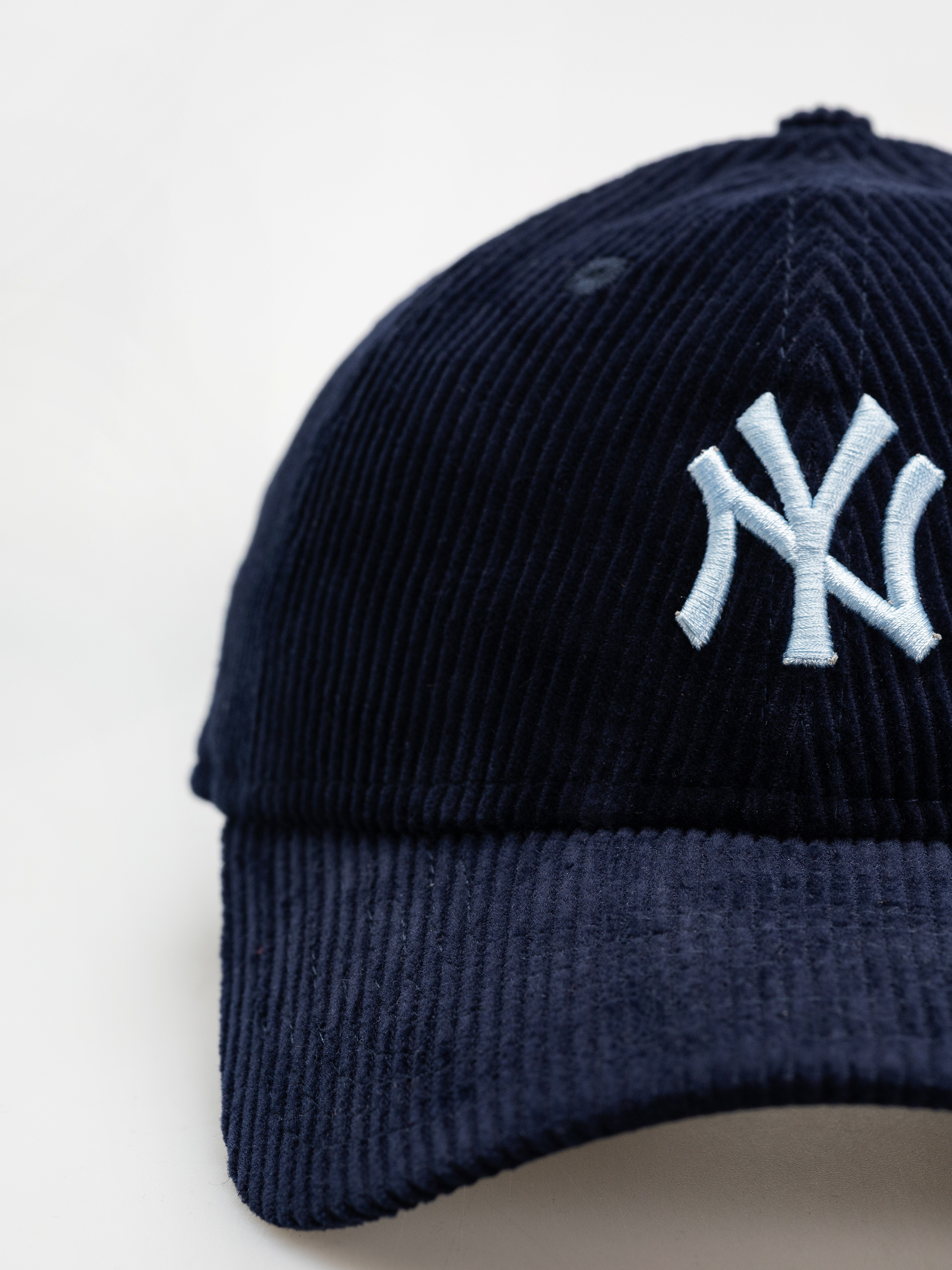 New Era Cord 9Twenty New York Yankees Wmn Cap - navy blue (navy)
