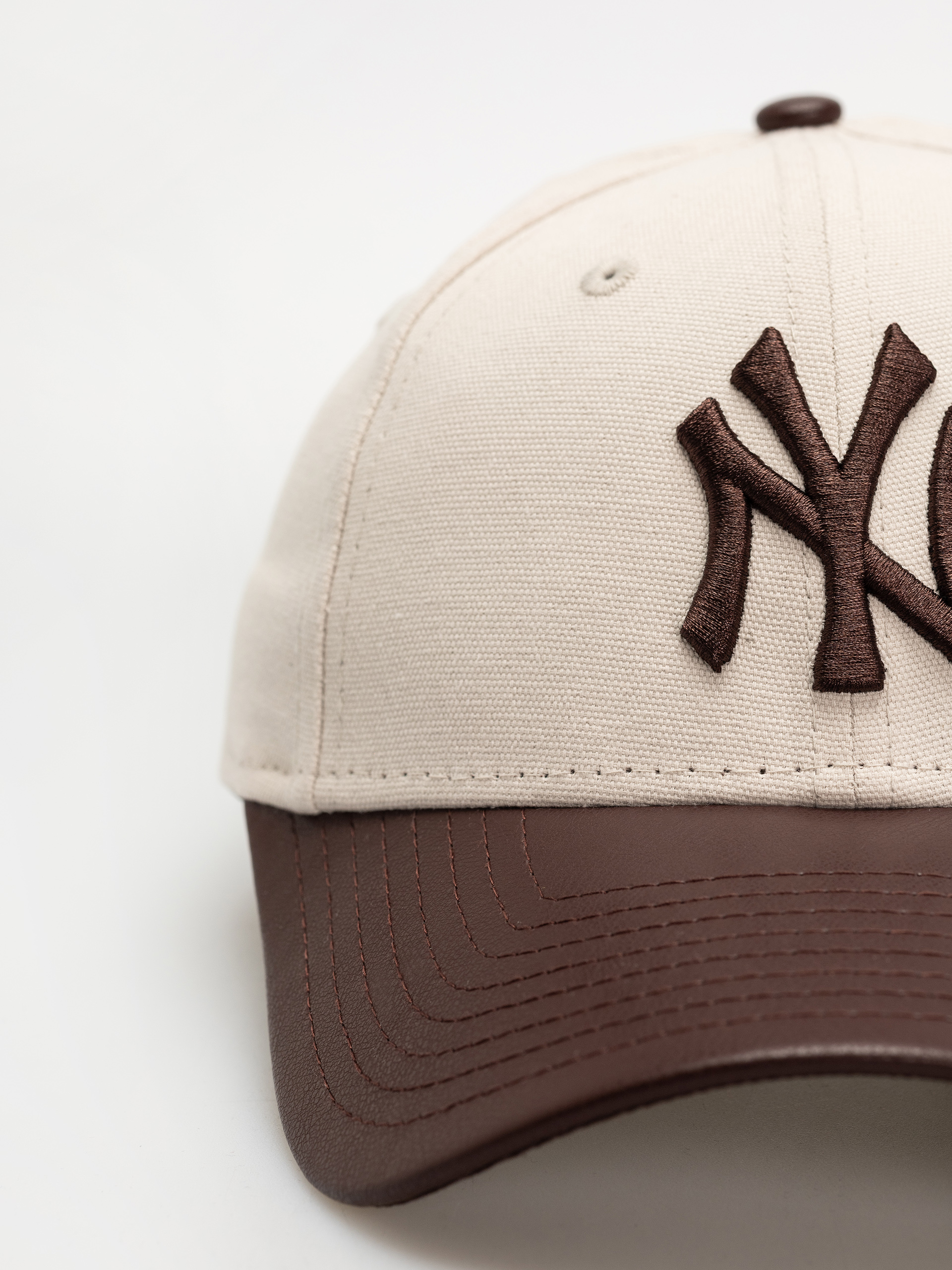 New Era Pu Visor 9Forty New York Yankees Wmn Cap (light beige)