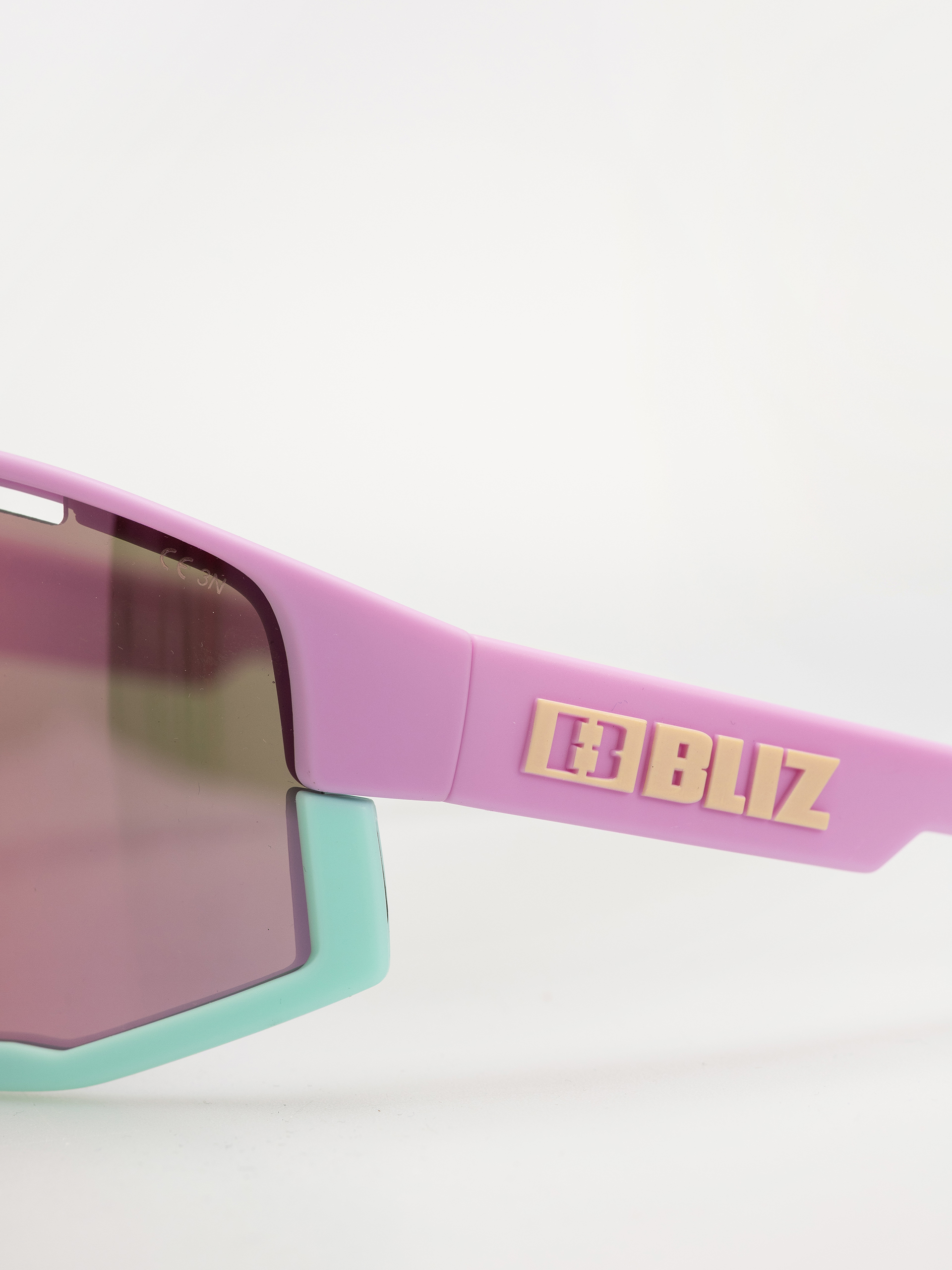 Bliz Fusion Sonnenbrille (matt pastel purple w yellow logo matt mint jawbone + spare jawbone in yellow/brown w pink multi)