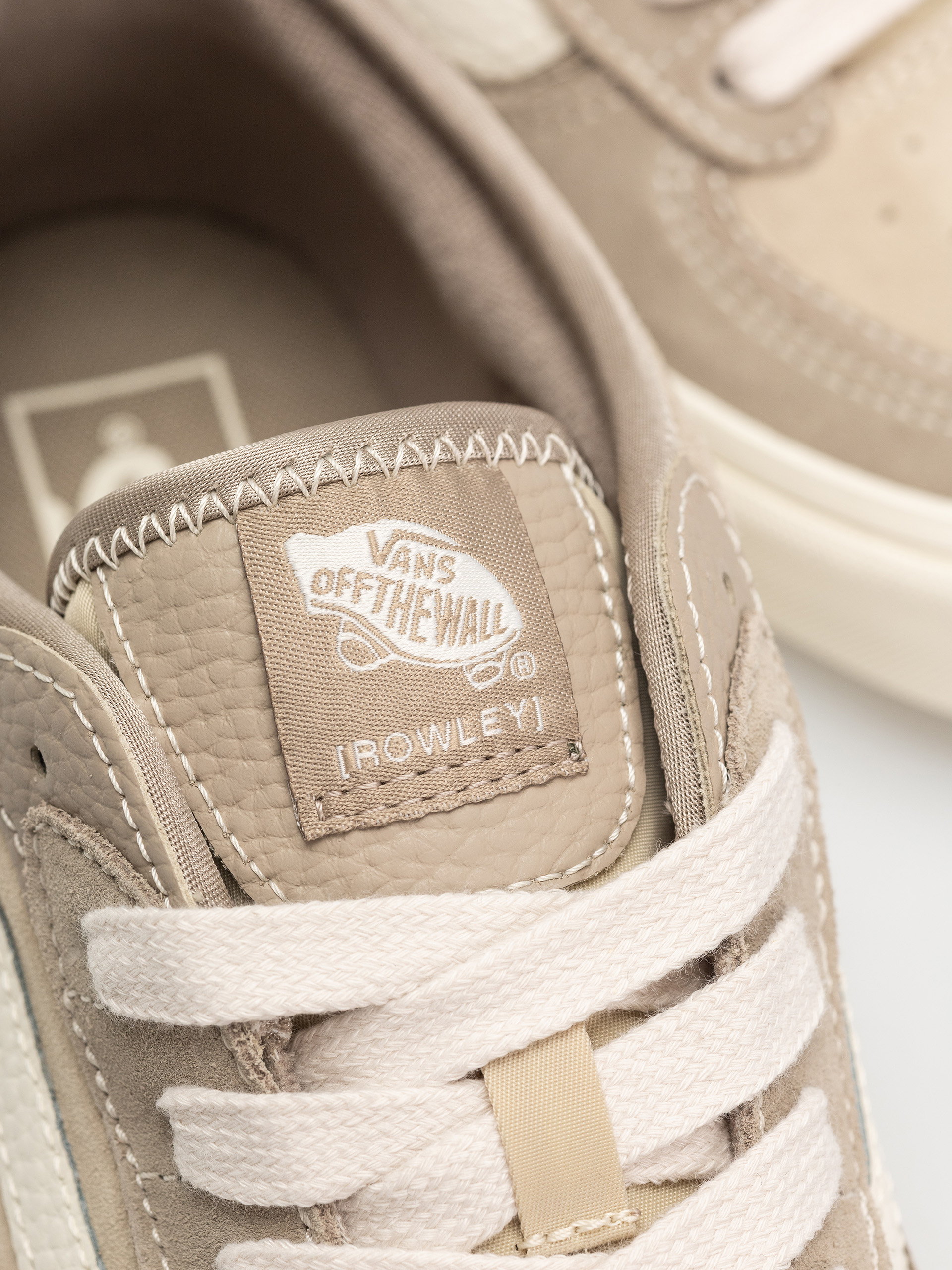 Vans Rowley Classic Shoes (tuffet)