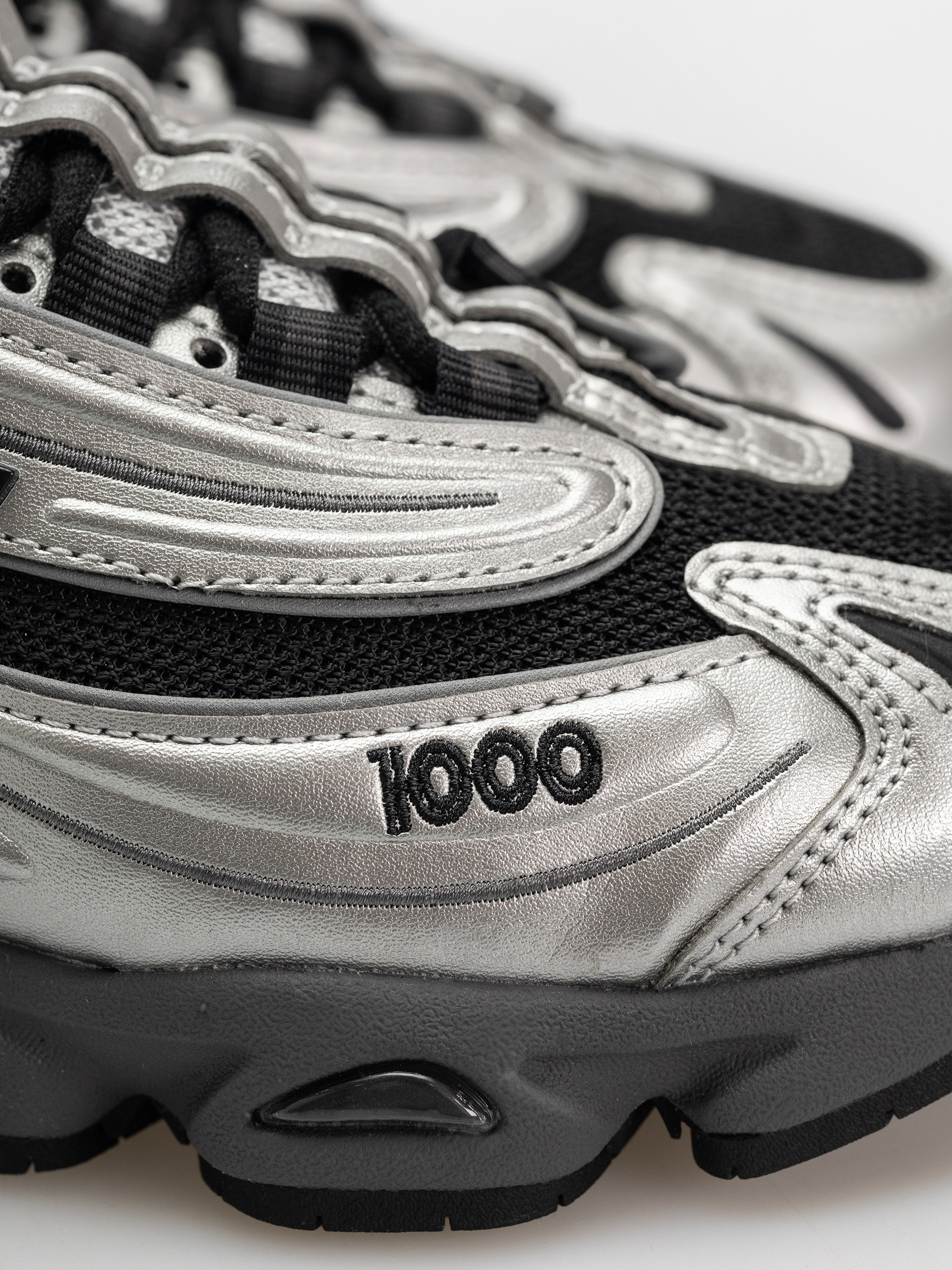 New Balance 1000 Shoes (silver metallic)
