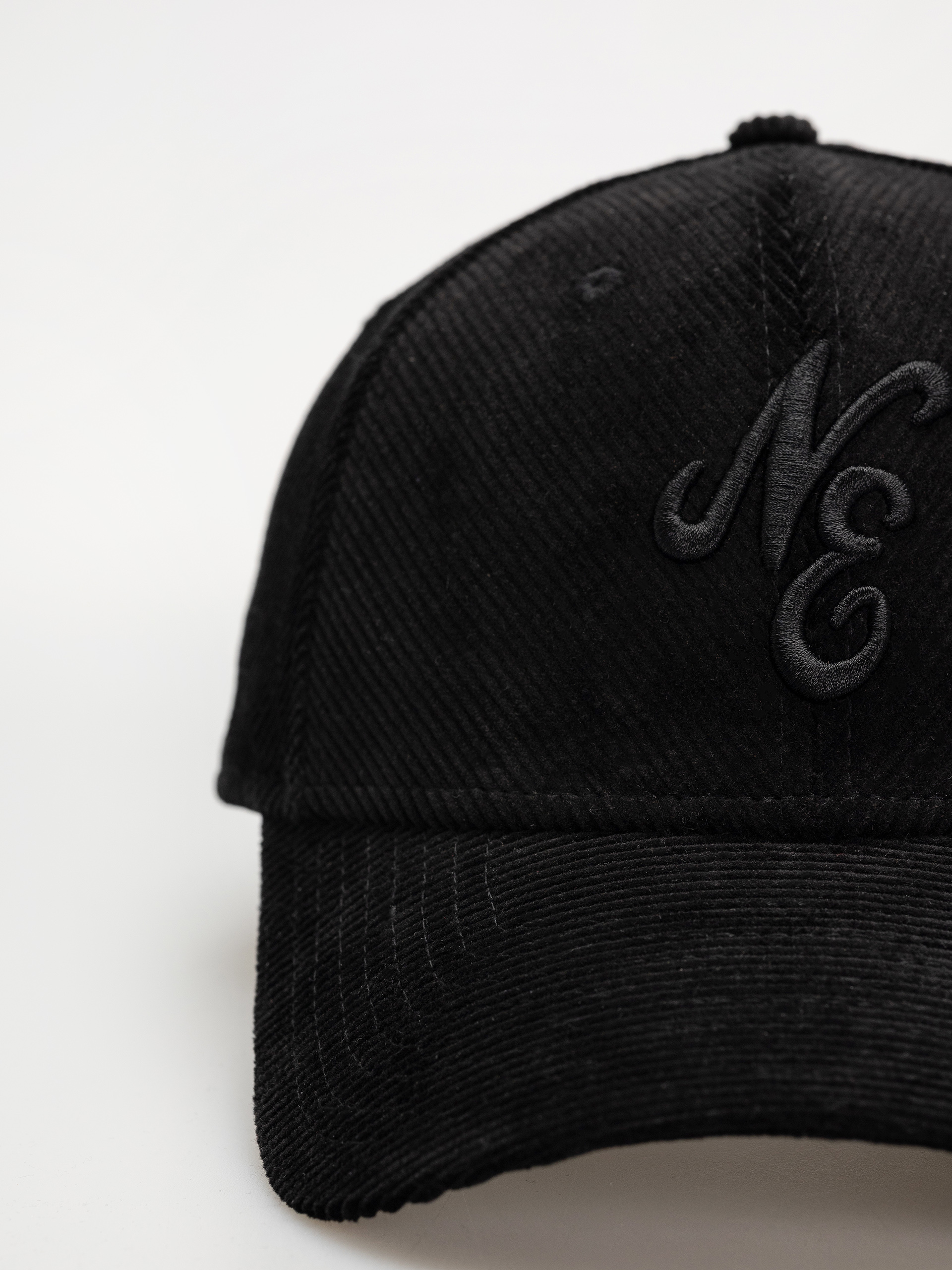 New Era Cord 9Forty Cap (black)