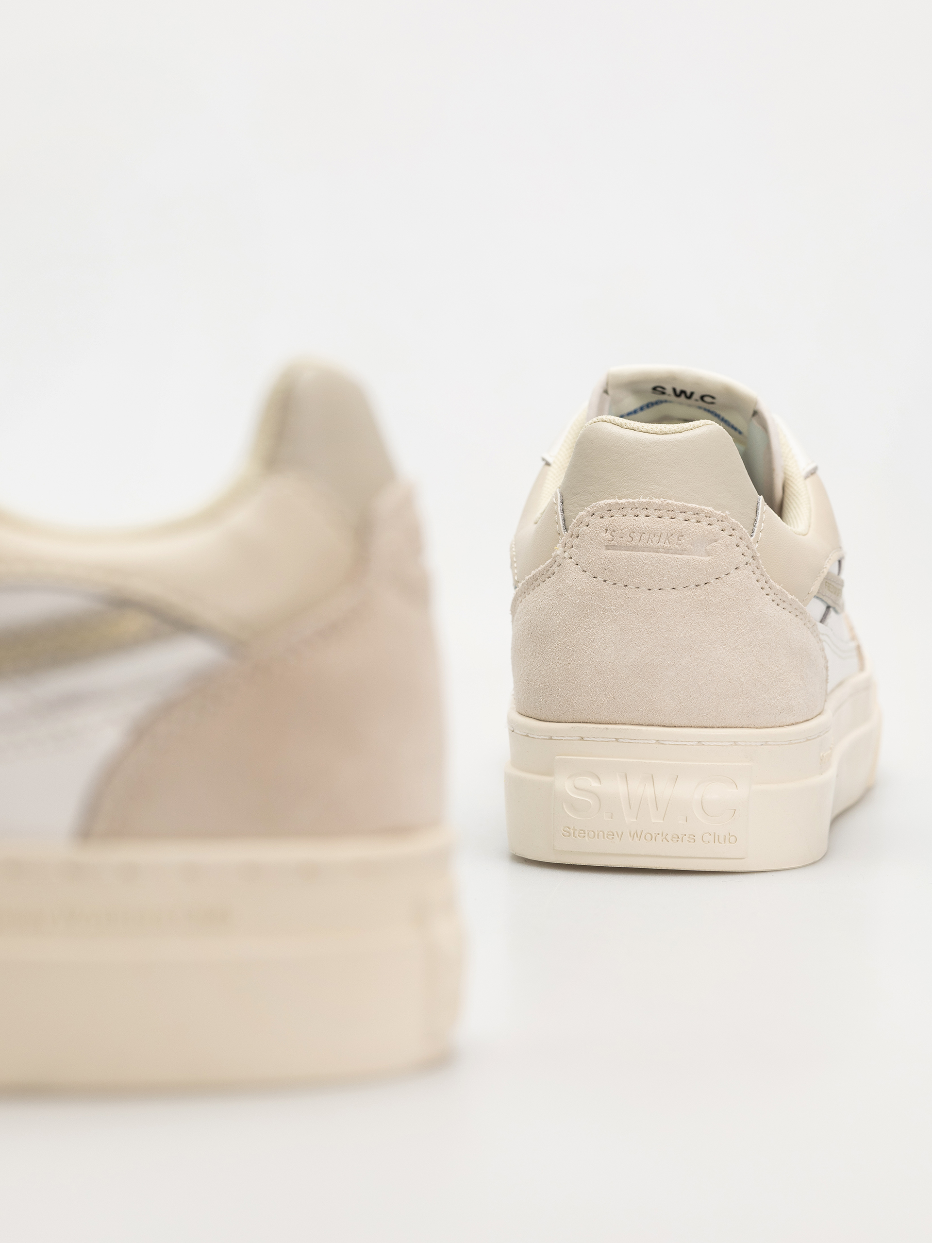 Stepney Workers Club Pearl S-Strike Schuhe (spring white)