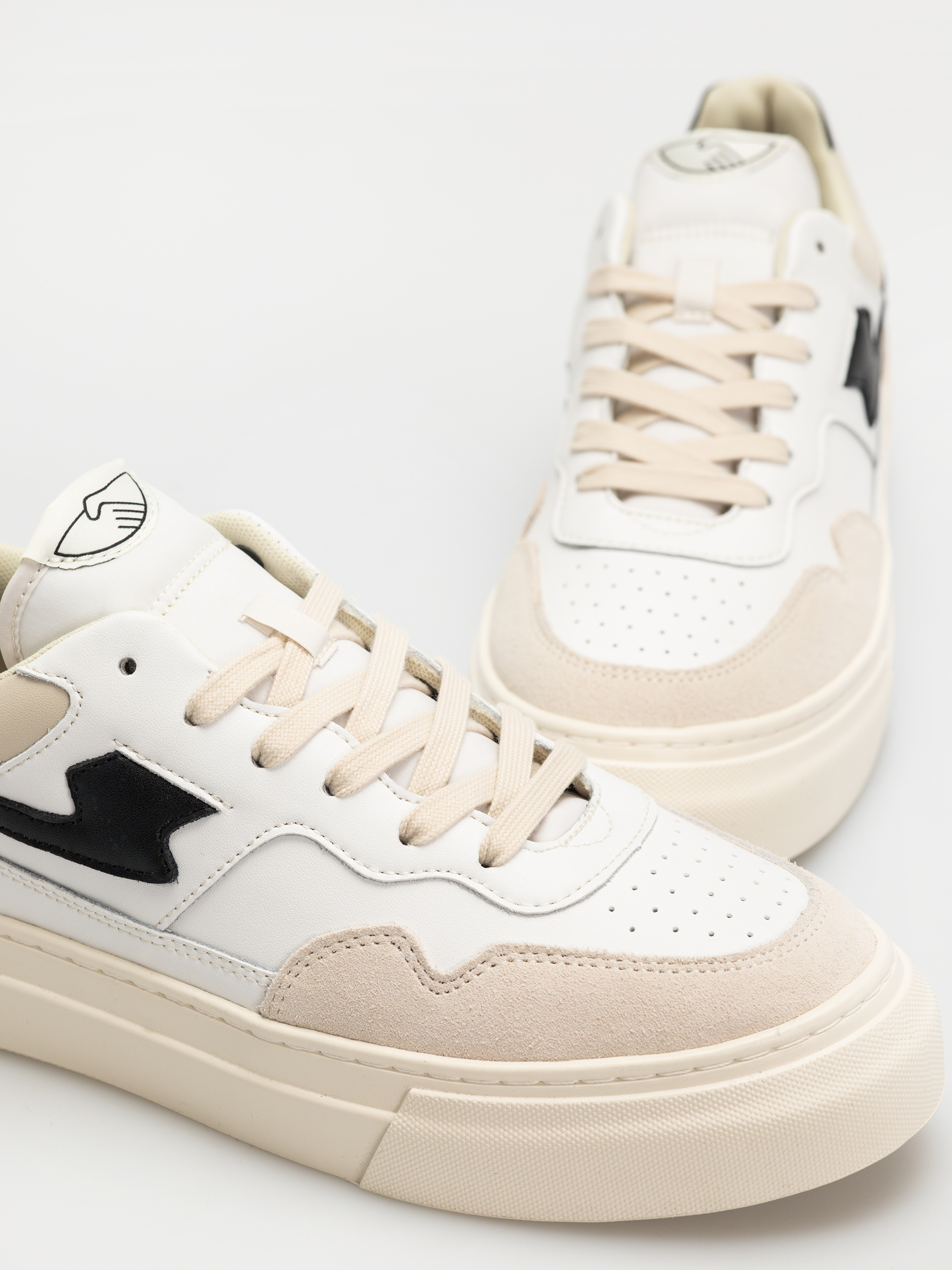 Stepney Workers Club Pearl S-Strike Shoes (spring black)