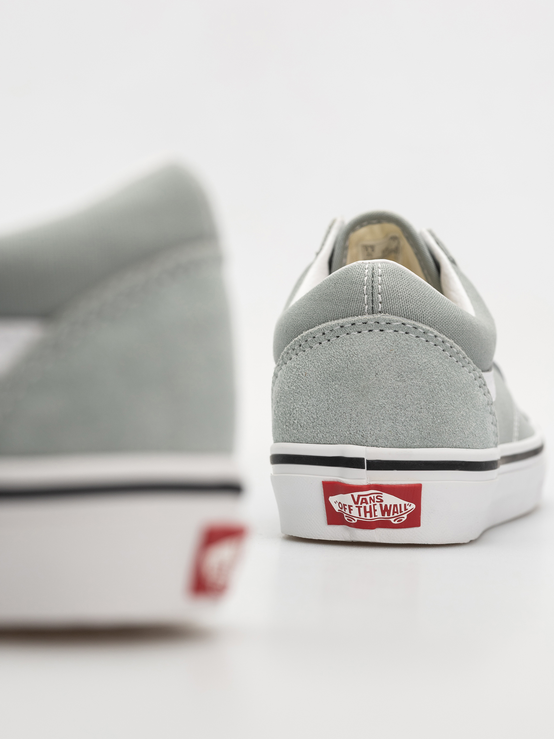 Vans Shoes Old Skool (color theory pure grey)