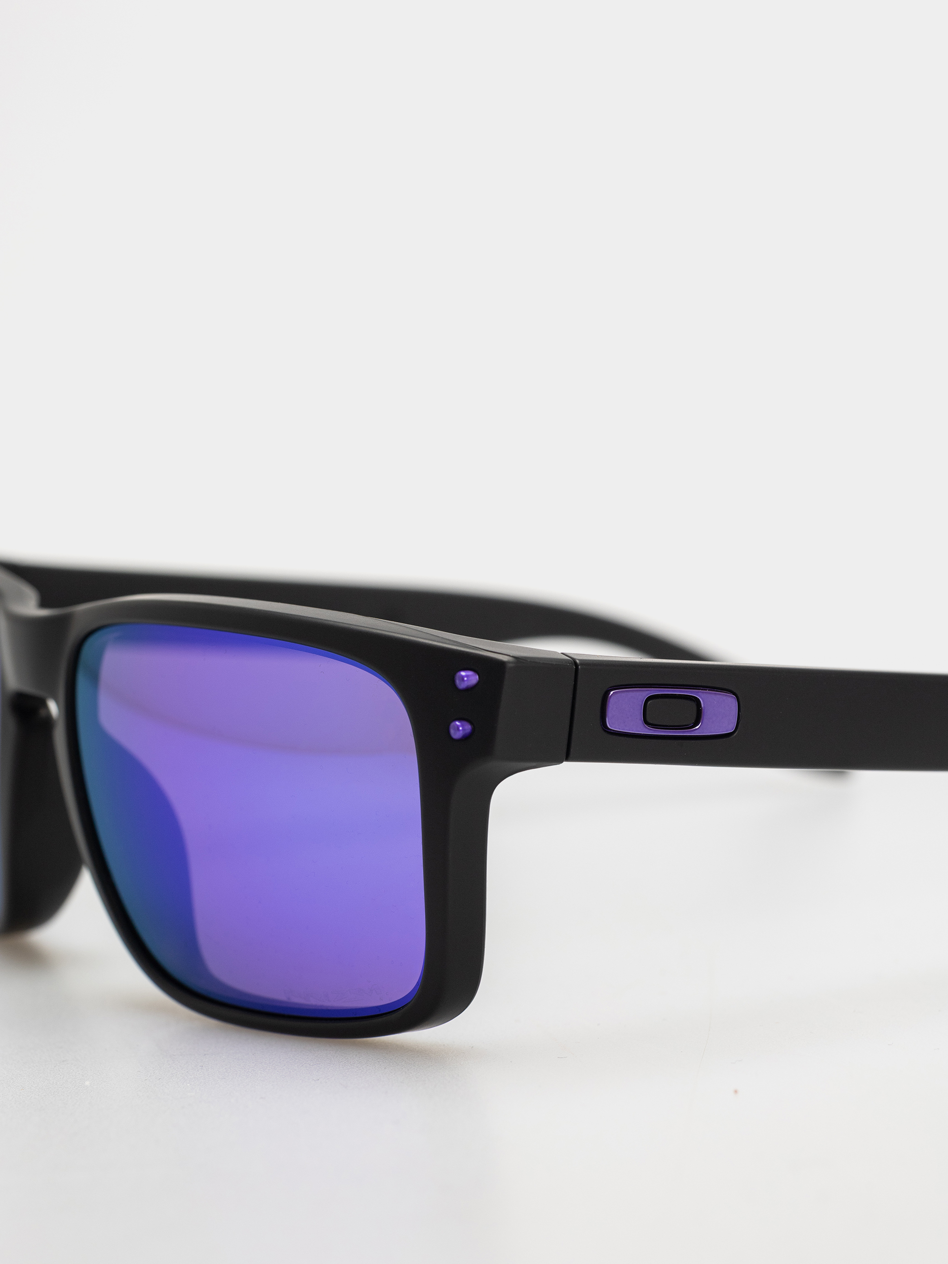 Oakley Holbrook Sunglasses (matte black/prizm violet)