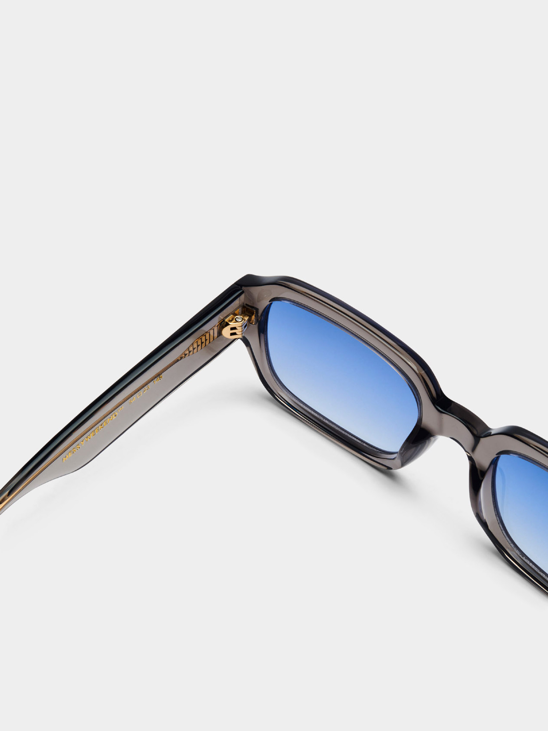 MessyWeekend Sunglasses Downey (grey crystal/blue)