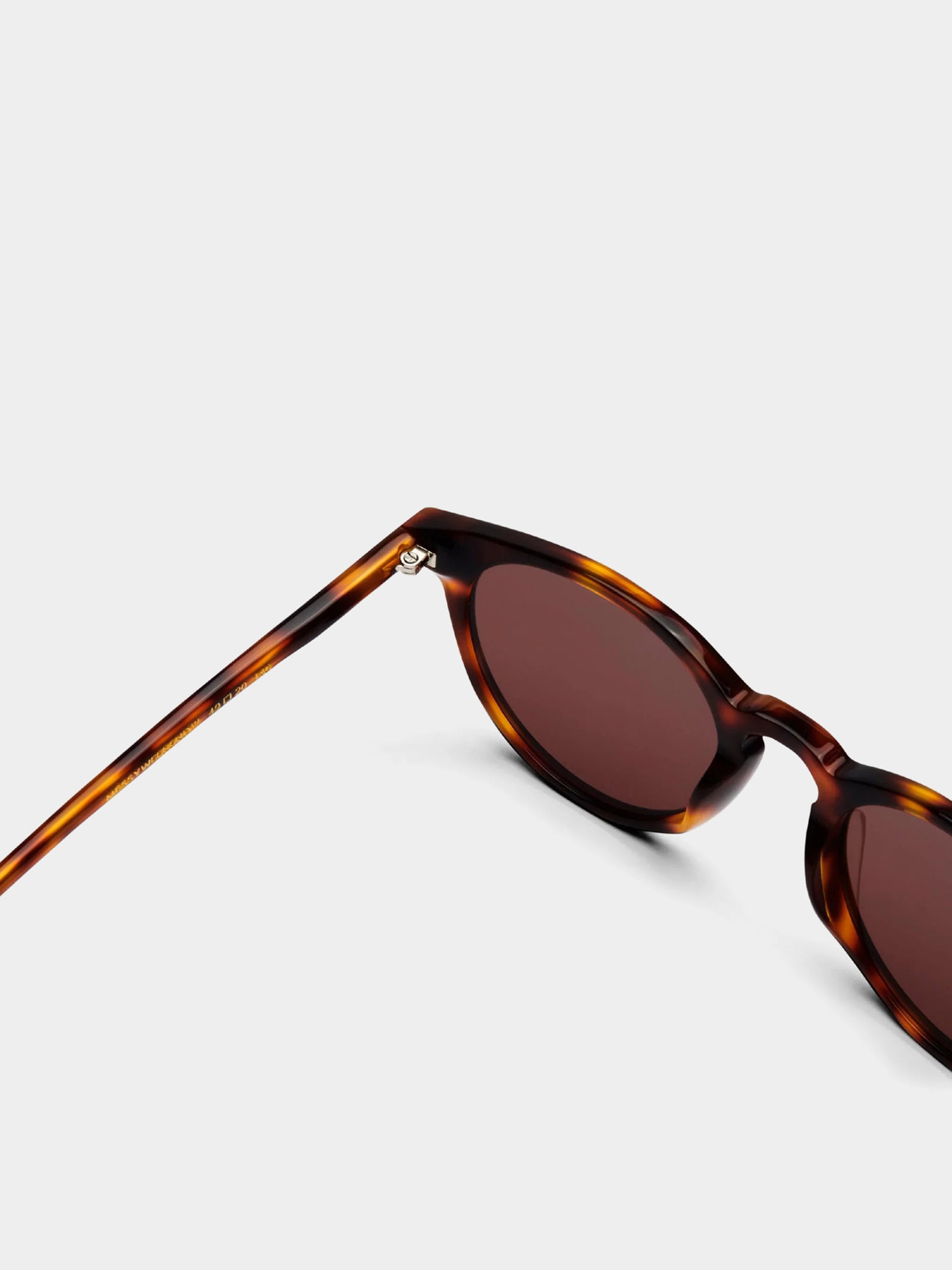 MessyWeekend Sonnenbrille New Depp (tortoise/brown)