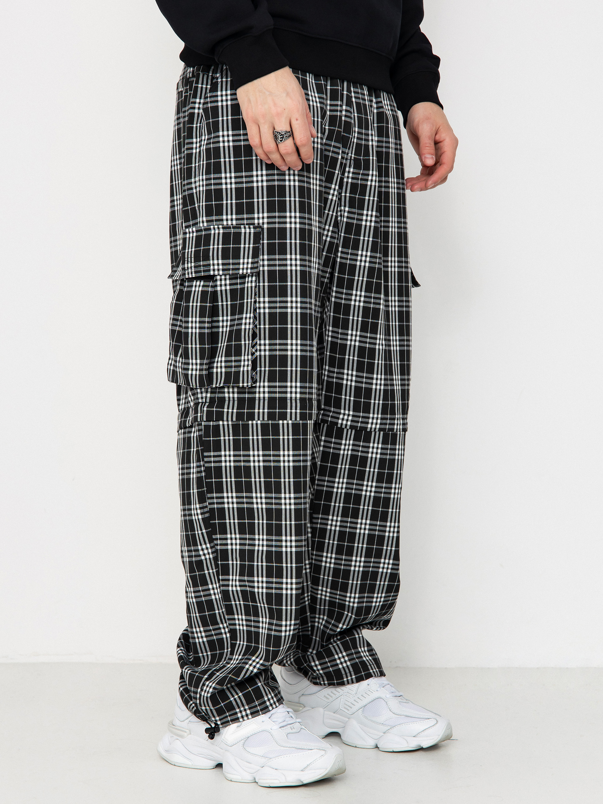 Wasted Paris Yard Tartan Hunter Hose (black/white)