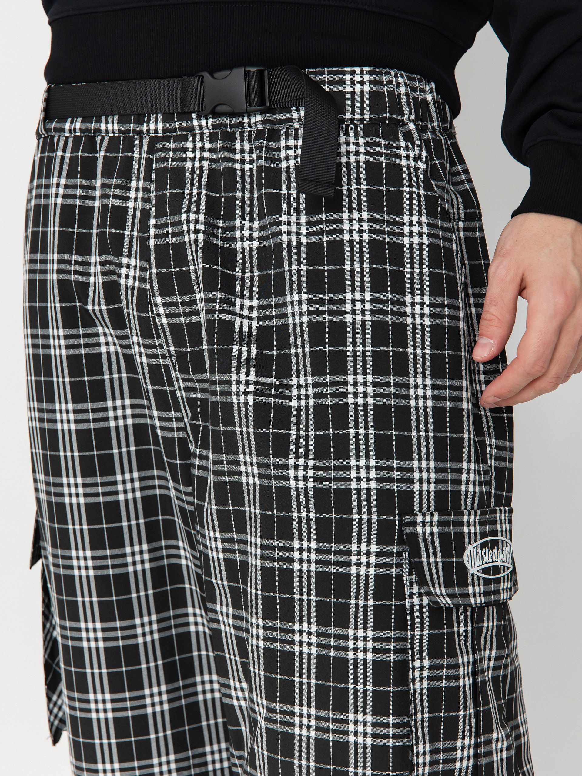 Wasted Paris Yard Tartan Hunter Pants (black/white)