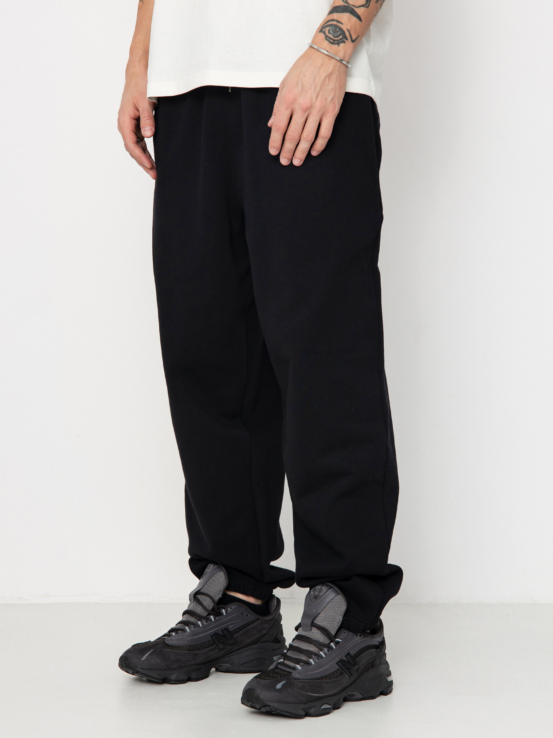 Wasted Paris Kingdom Curve Destroy Jogging Hose (black)