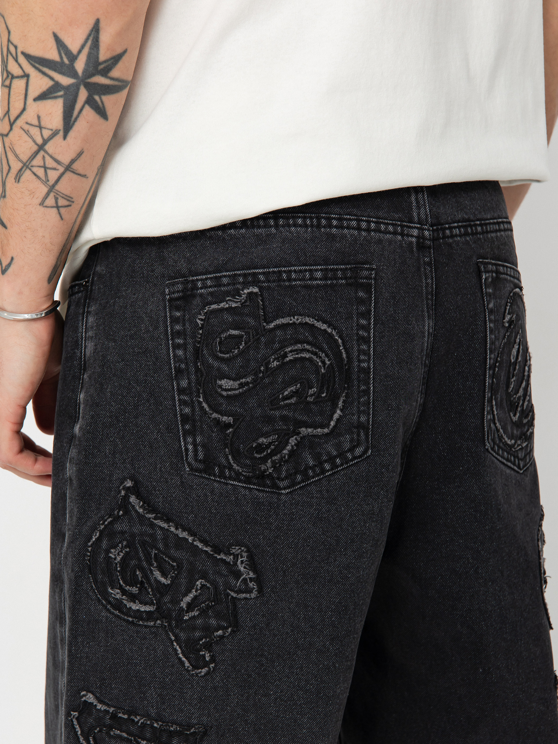 Wasted Paris Kingdom Curve Destroy Casper Pants (faded black)