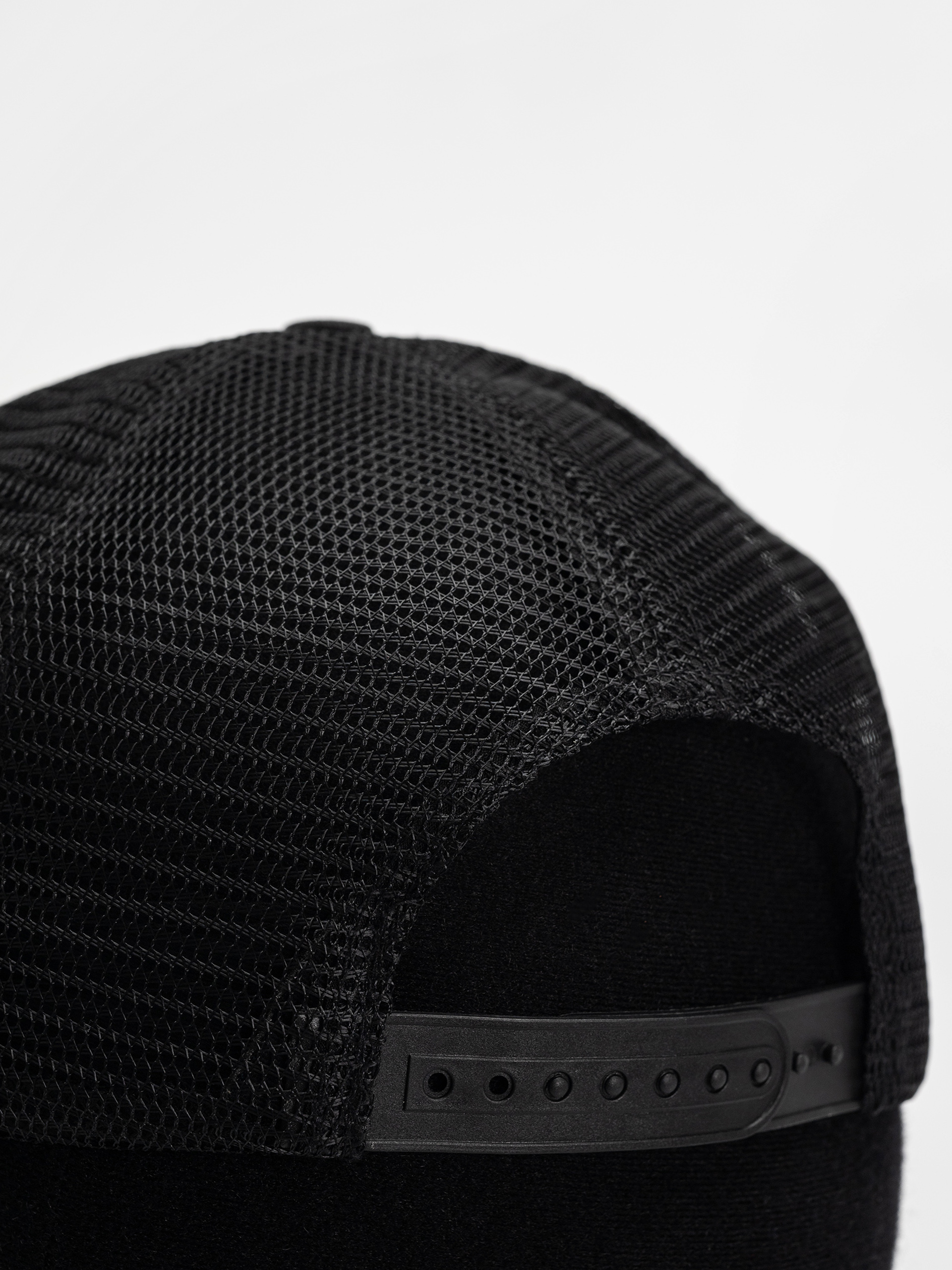 Santa Cruz Wagon Dot Cap (black)