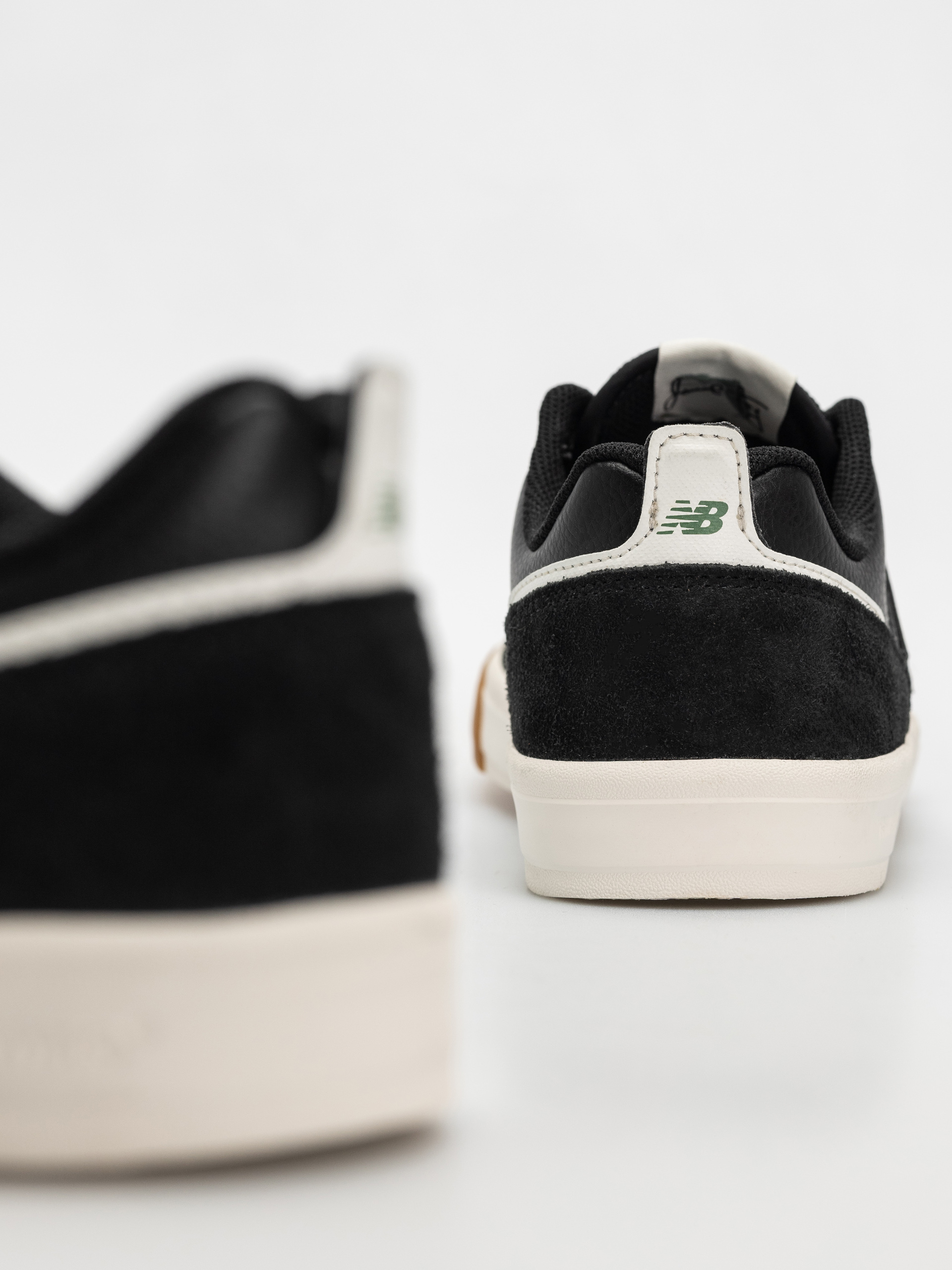 New Balance Shoes 306 (black)