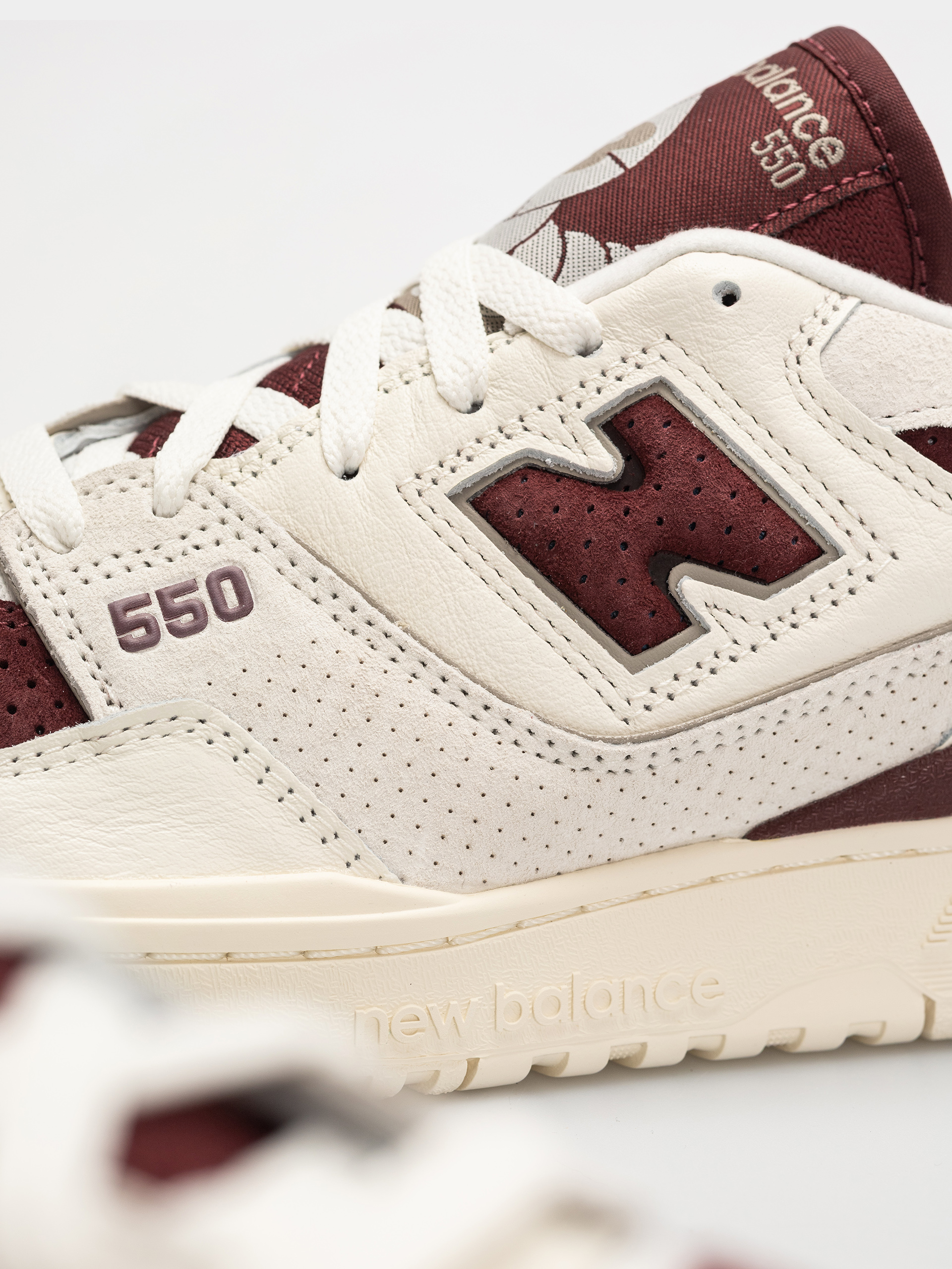 New Balance Shoes 550 (sea salt)