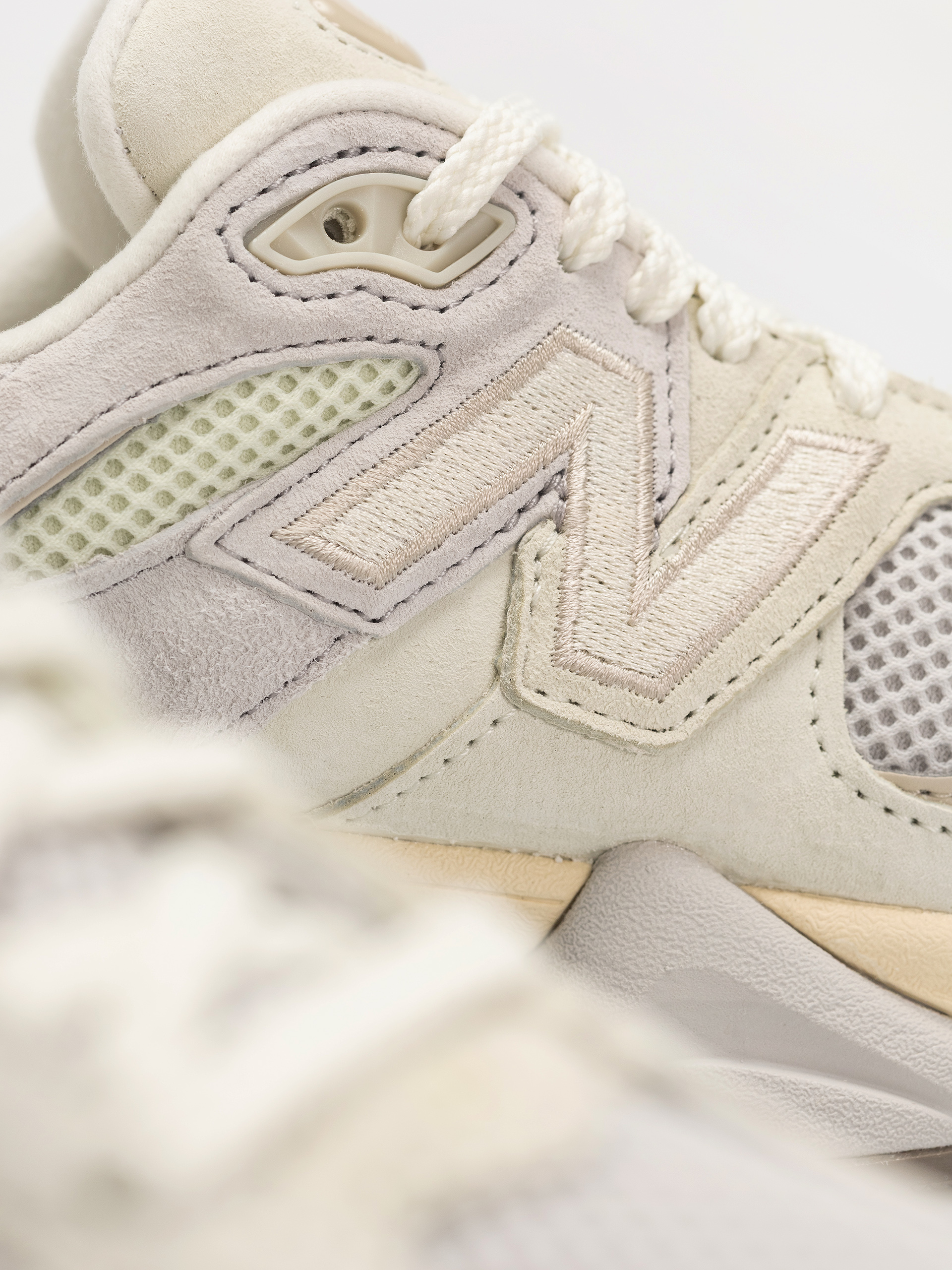 New Balance Shoes 9060 (mineral)