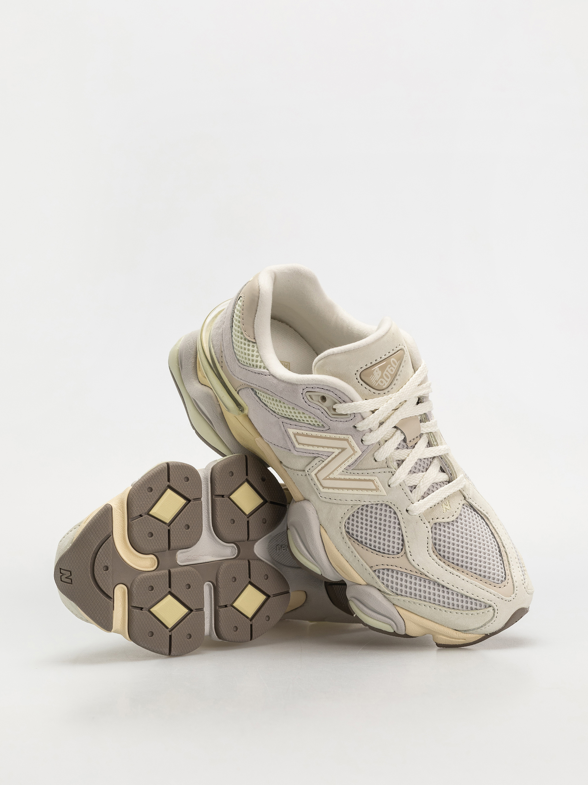 New Balance Shoes 9060 (mineral)