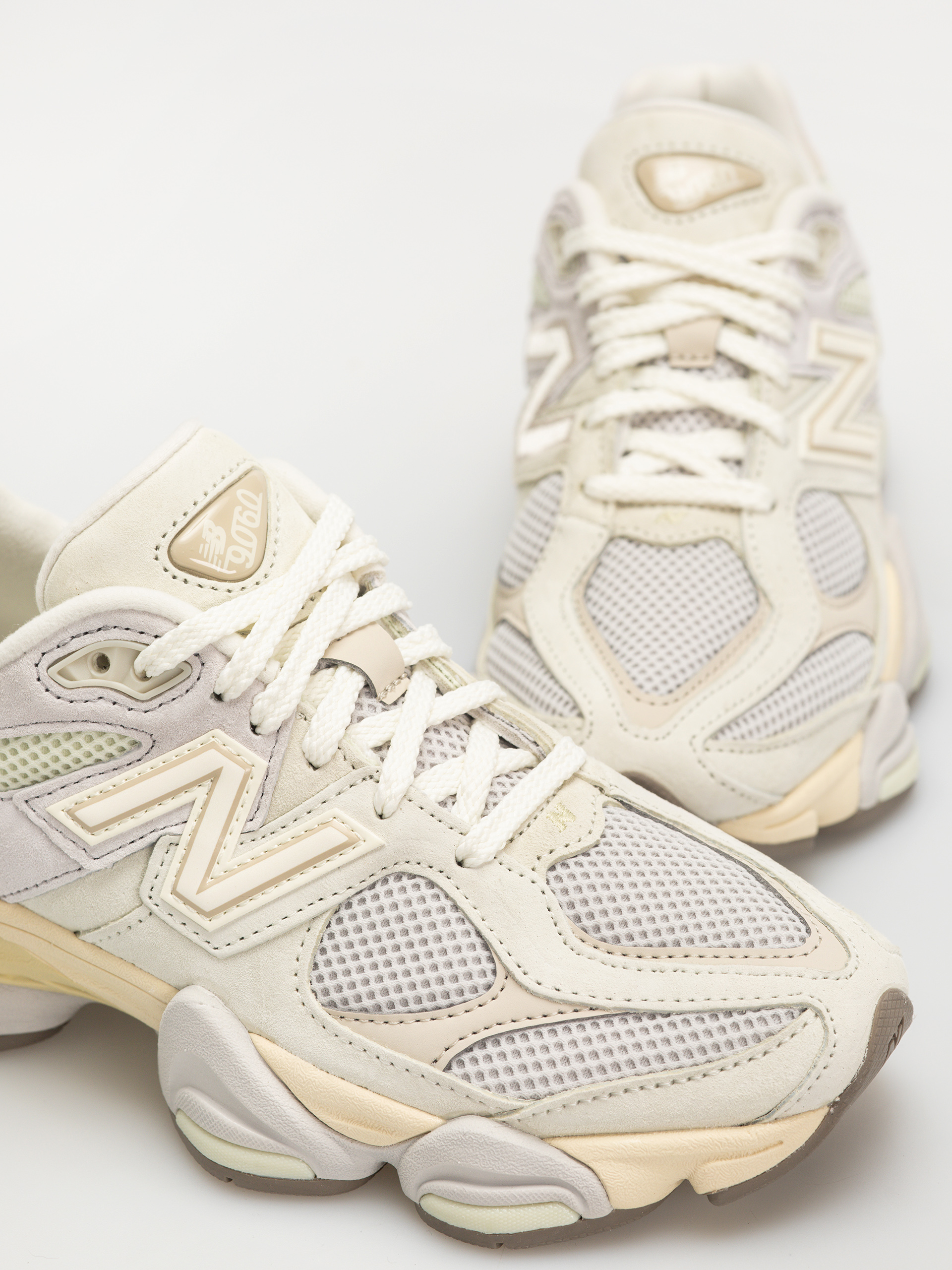 New Balance Shoes 9060 (mineral)