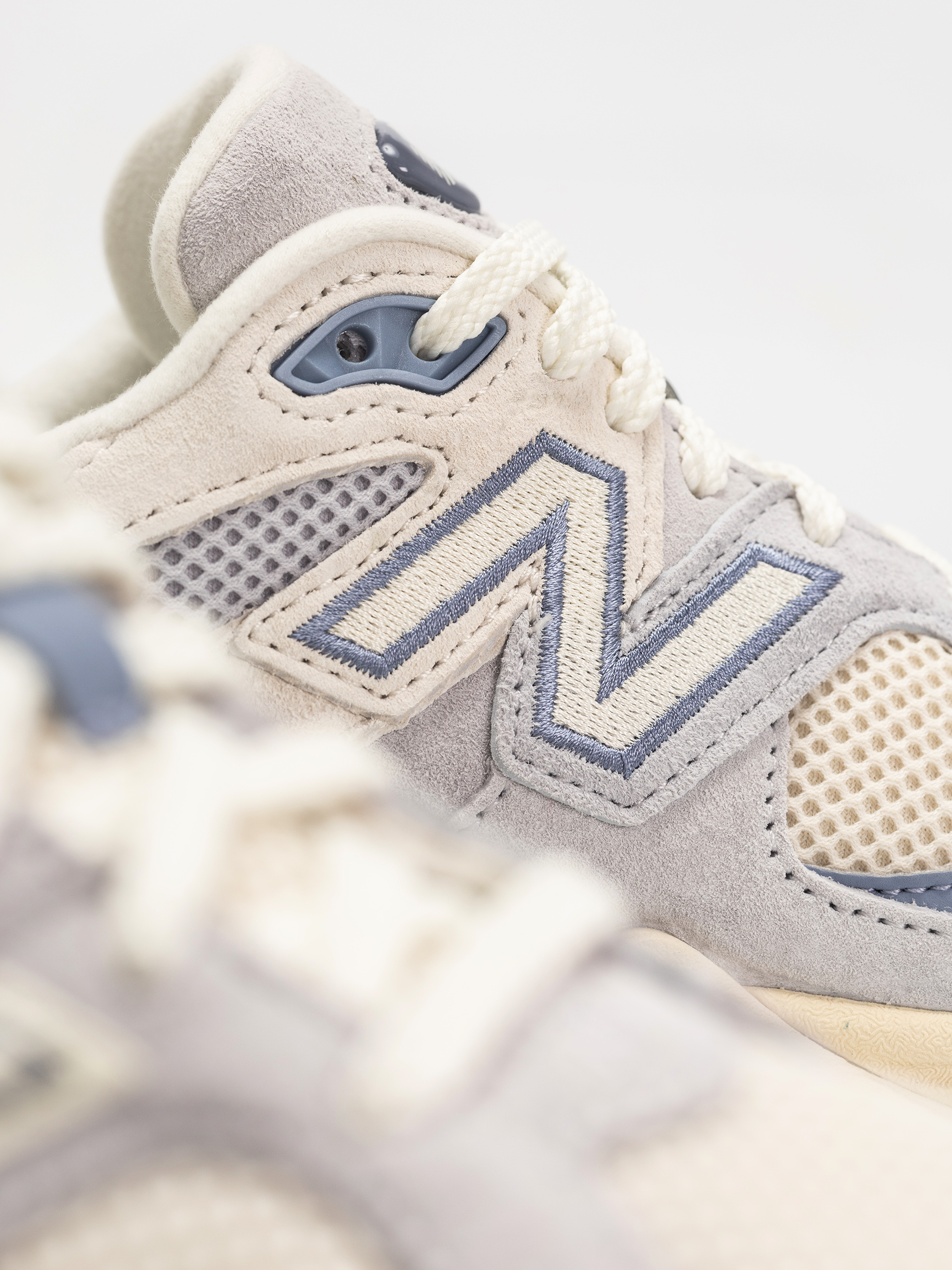 New Balance Shoes 9060 (pearl grey)