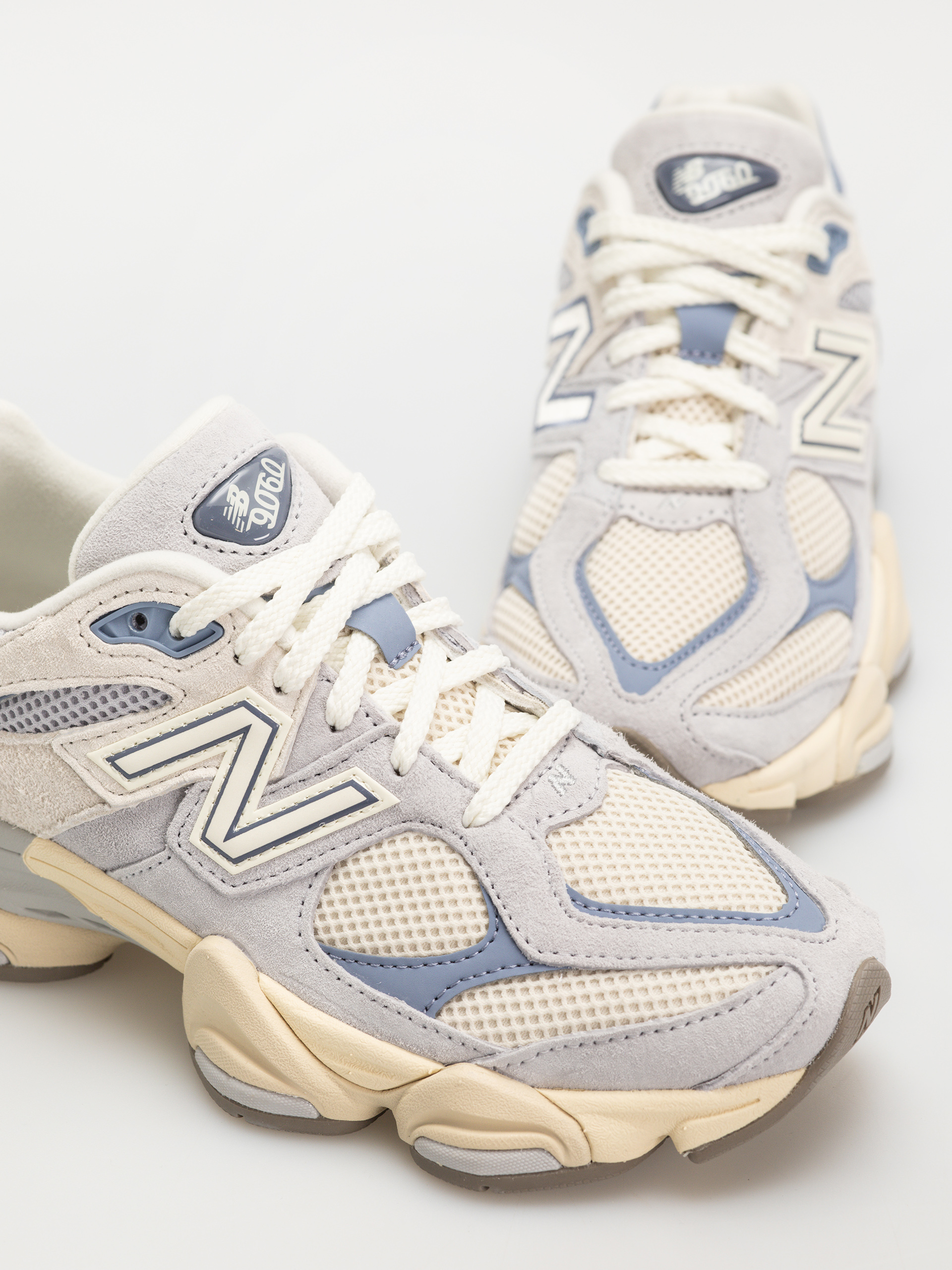New Balance Schuhe 9060 (pearl grey)