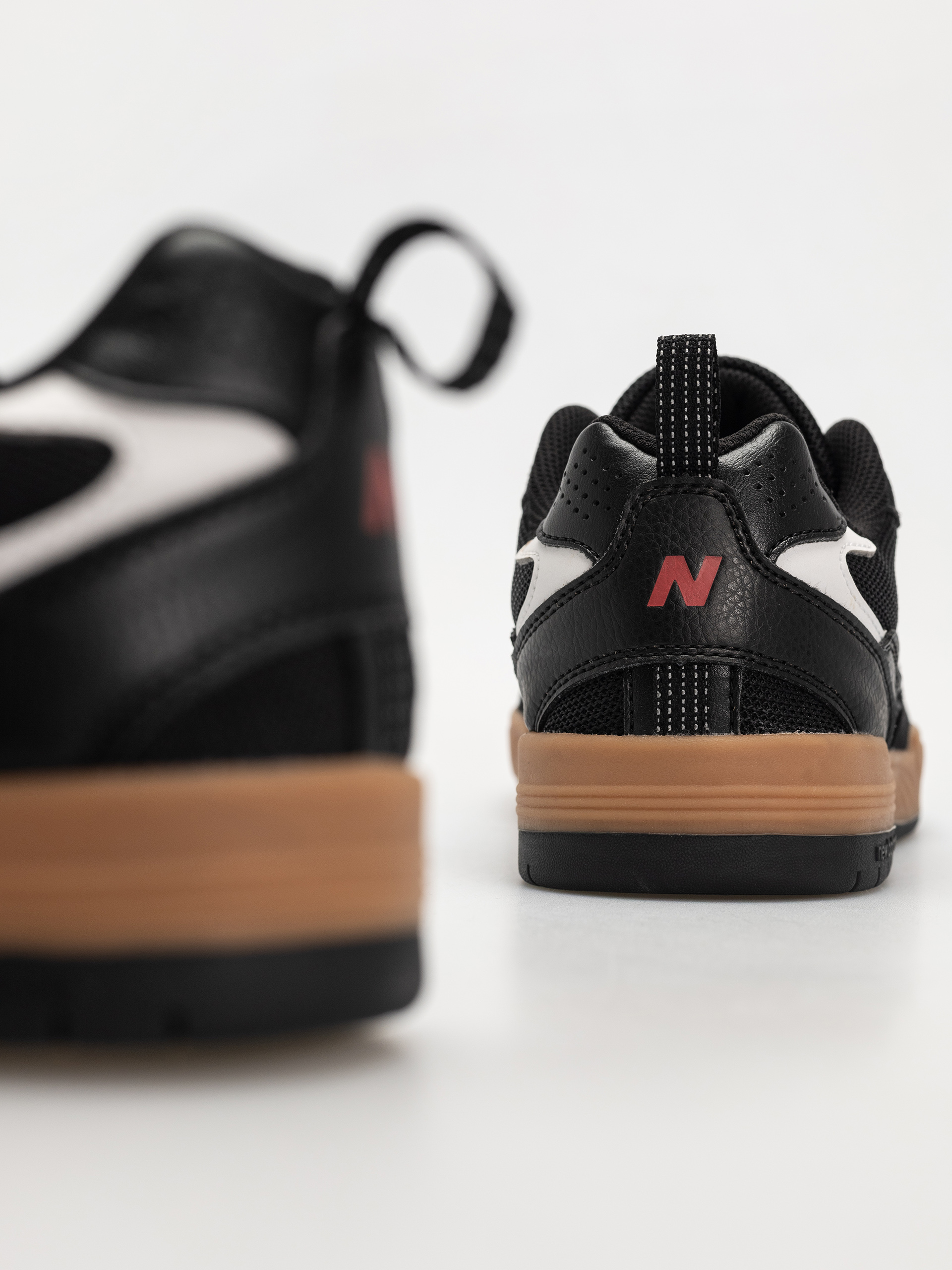 New Balance Schuhe 808 (black)