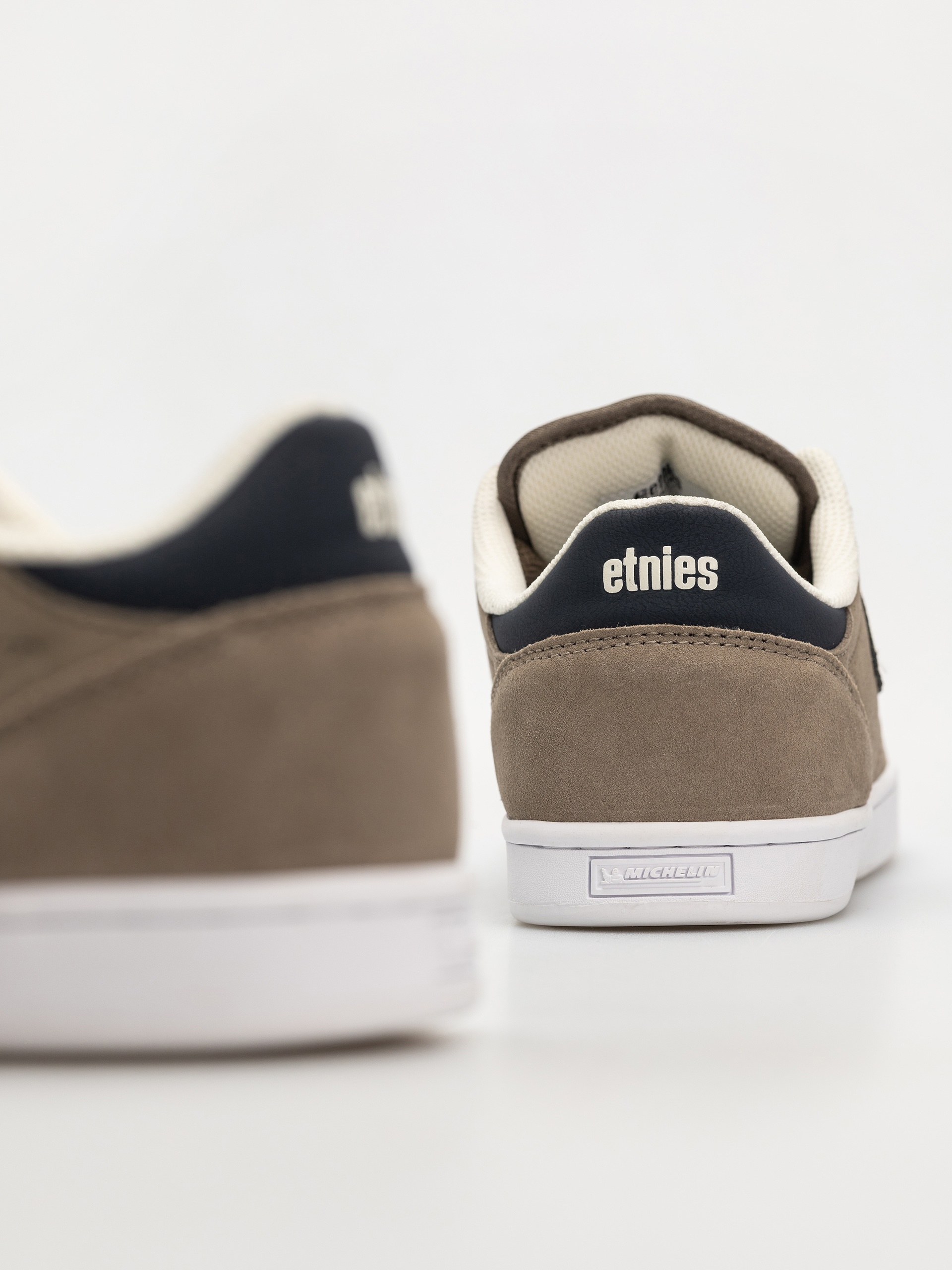 Etnies Shoes Wallen (warm grey)