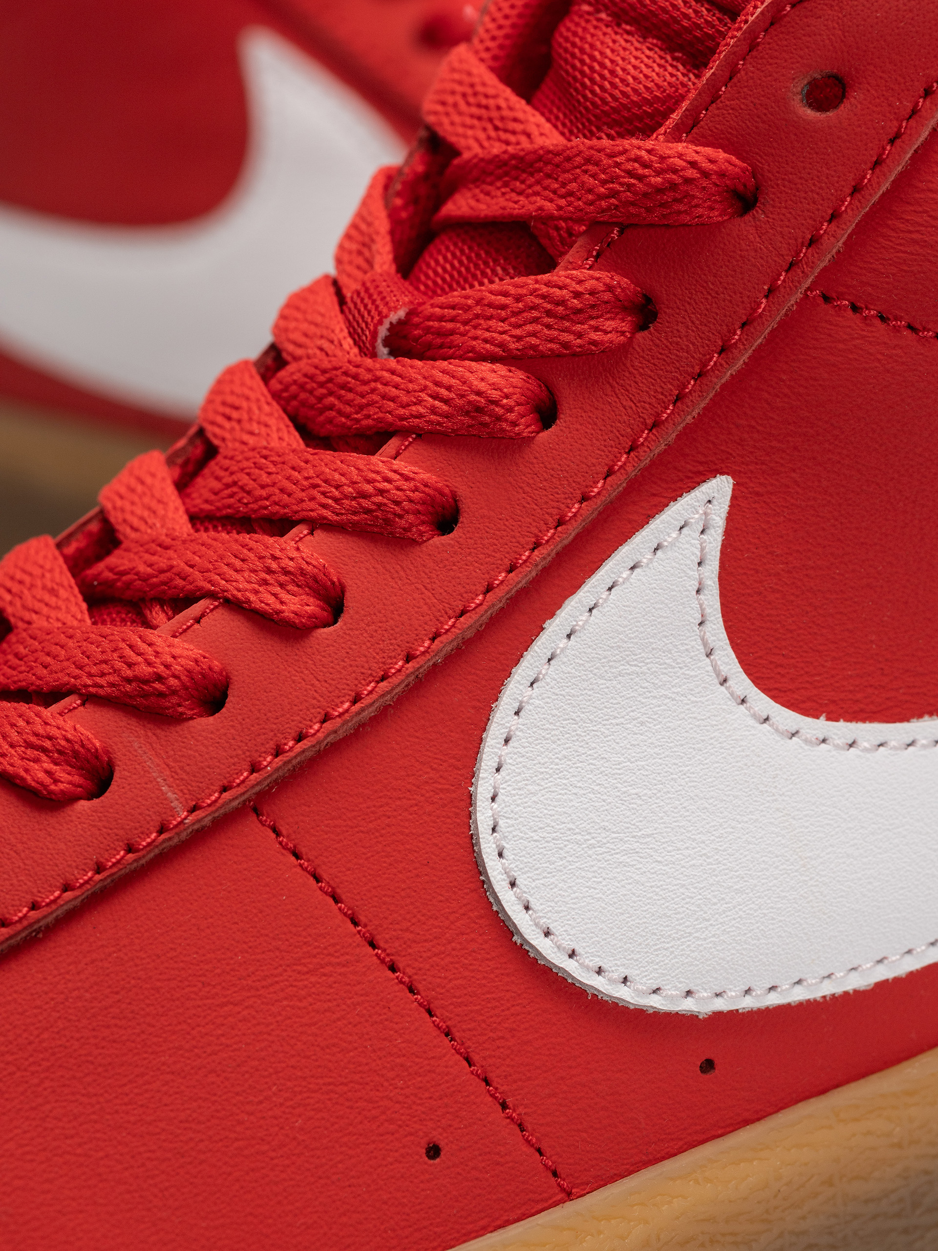 Nike SB Zoom Blazer Mid Shoes (university red/white white)