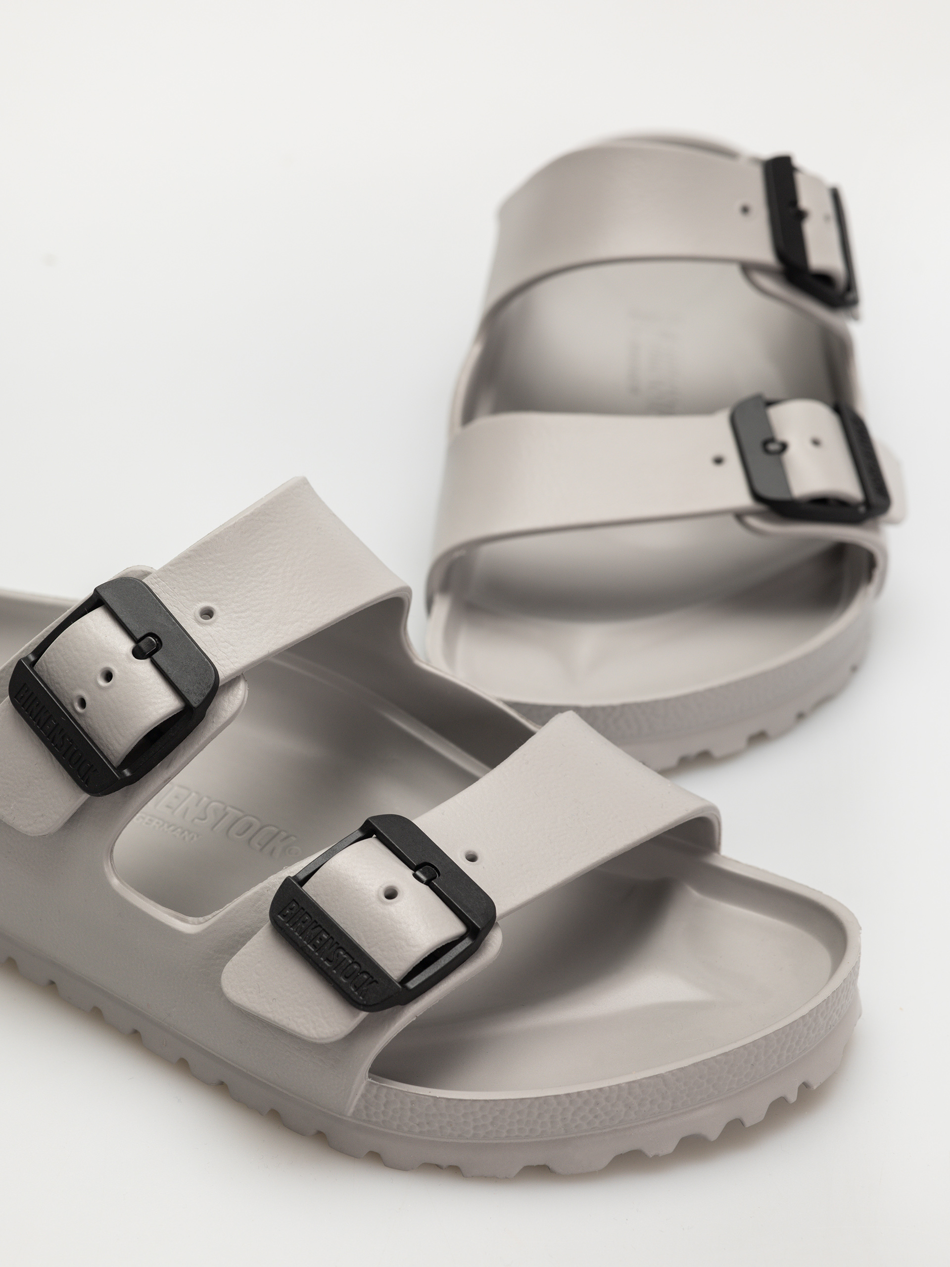 Birkenstock Arizona Stealth Buckle EVA Regular Flip-flops (stone coin/black)