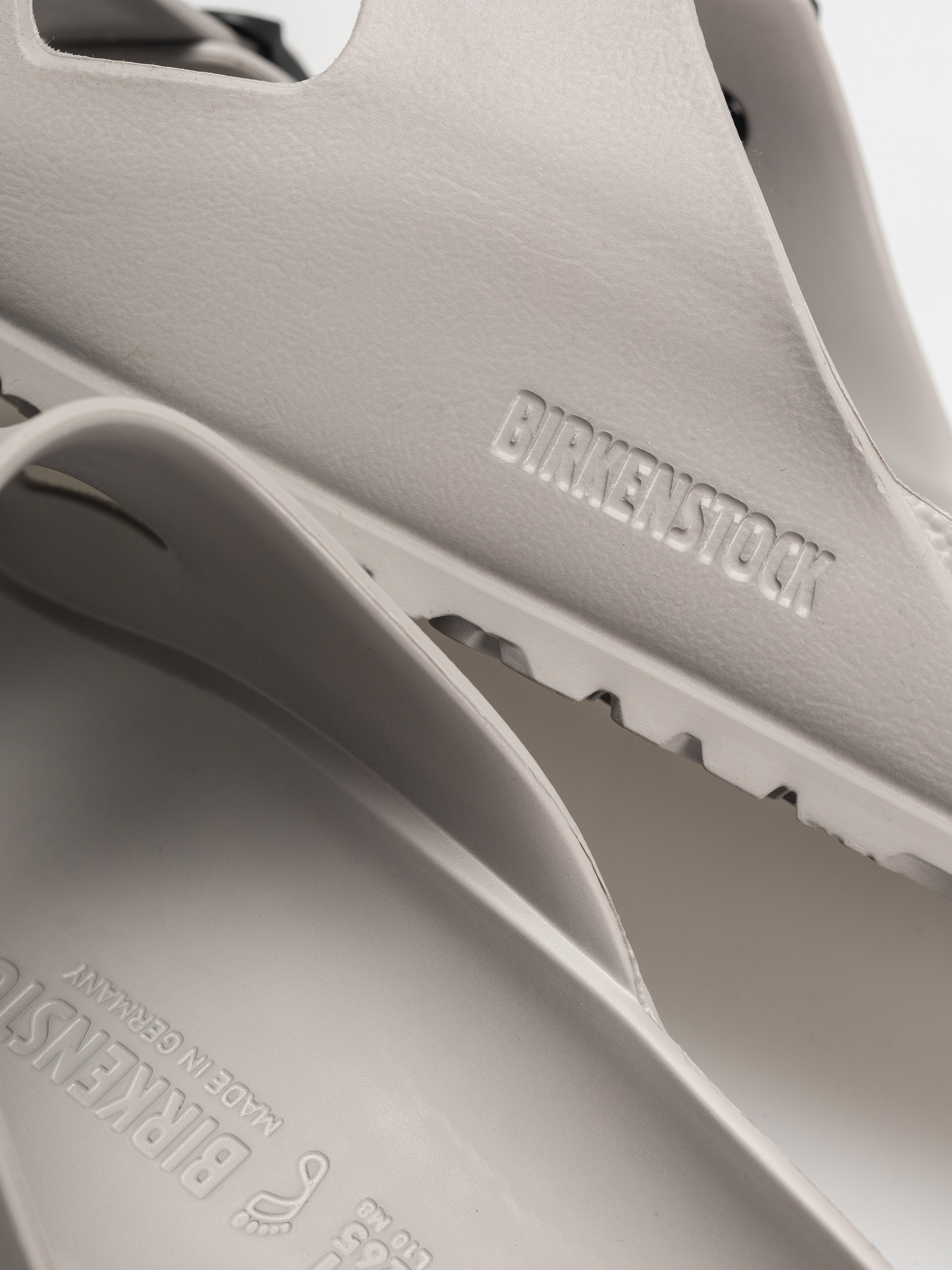 Birkenstock Arizona Stealth Buckle EVA Regular Flip-flops (stone coin/black)