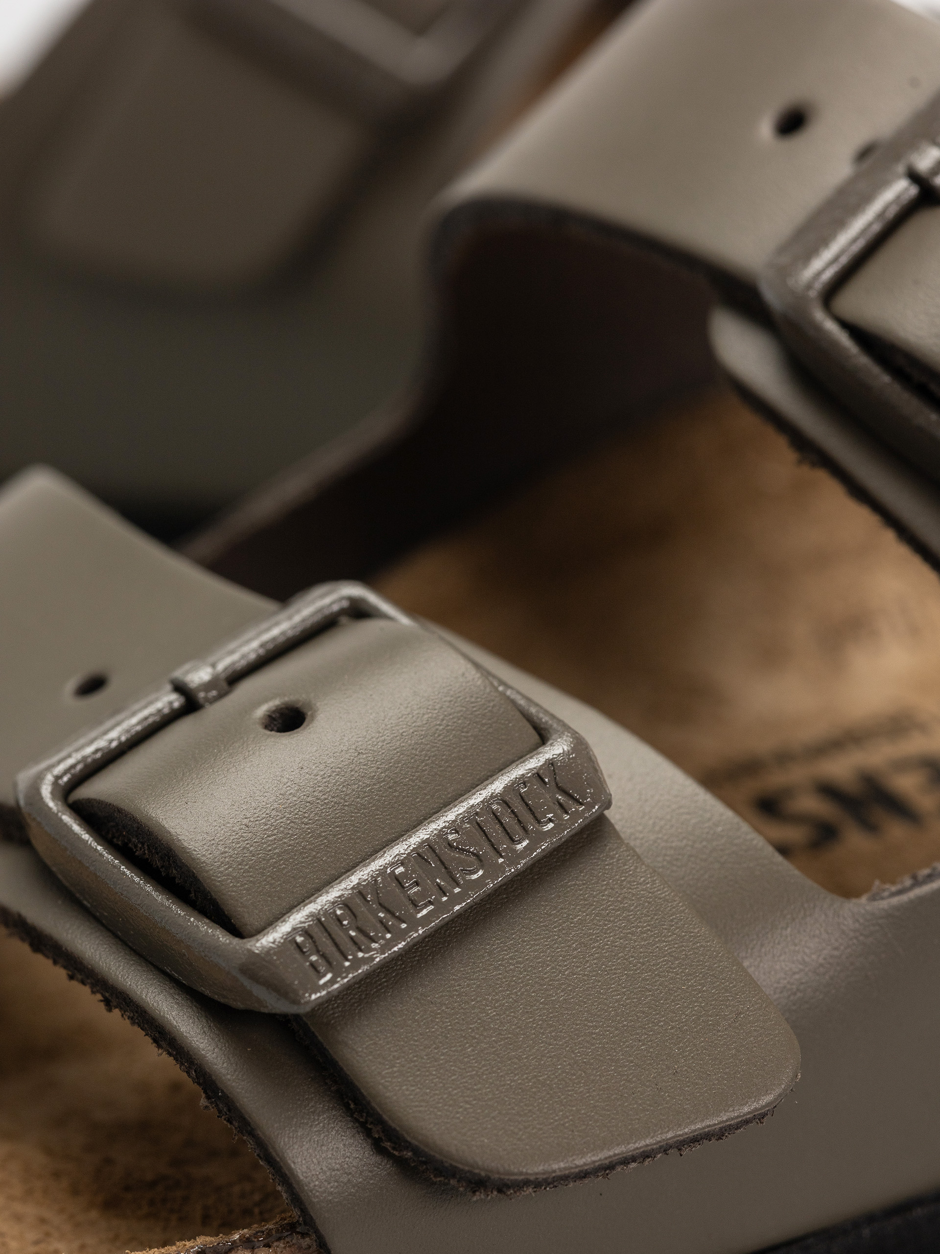 Birkenstock Arizona Natural Leather Narrow Wmn Flip-flops (concrete gray)